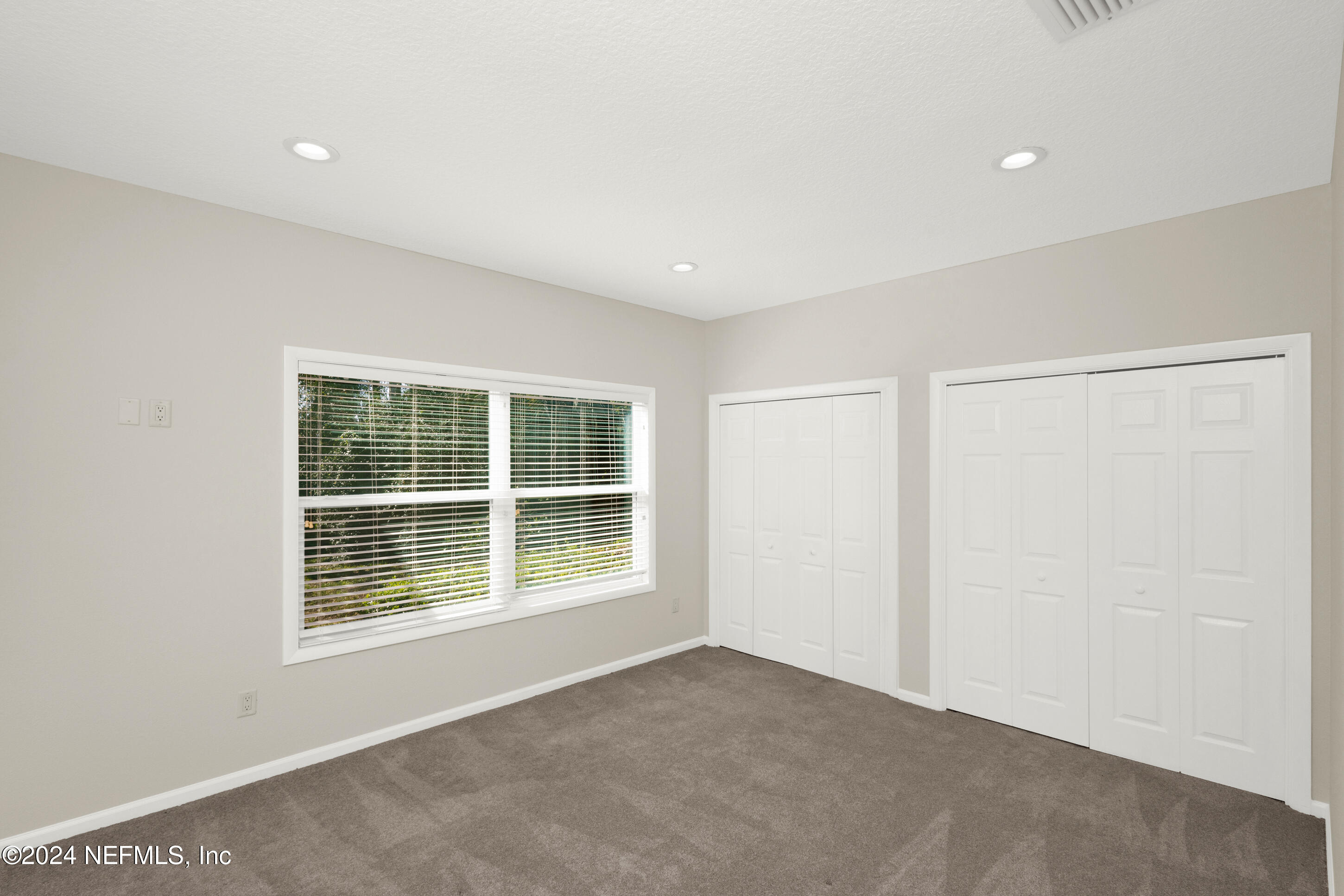 3249 OLD BARN Road W