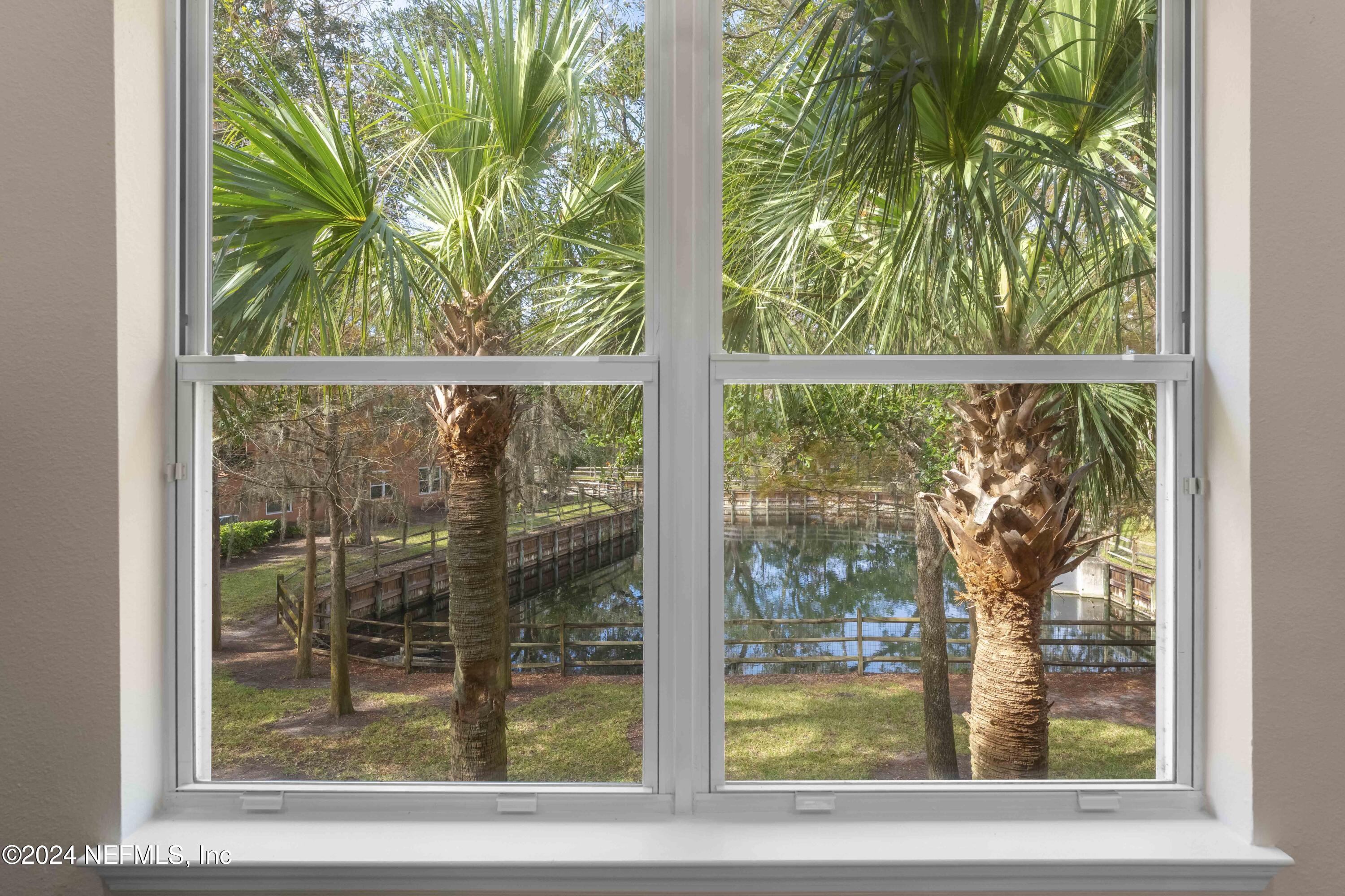 124 HIDDEN PALMS Lane, 201