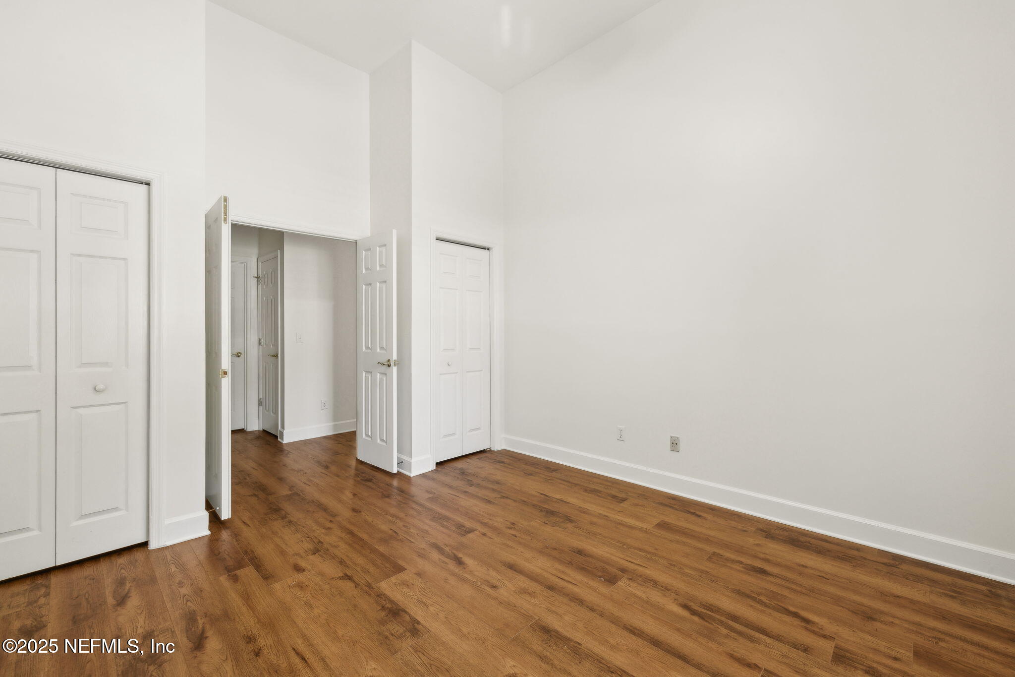 133 SAWMILL LAKES Boulevard