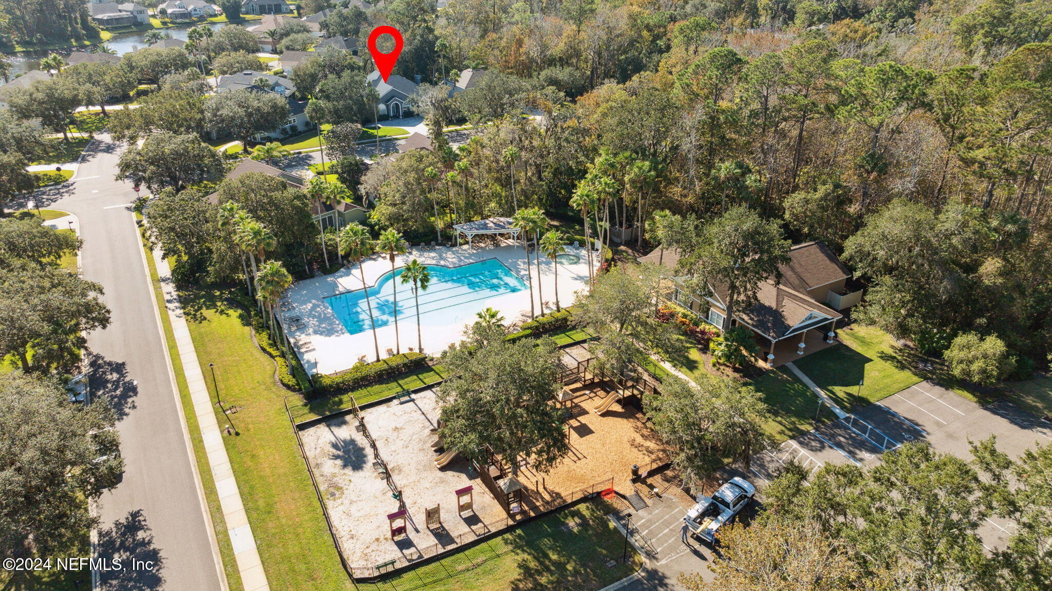 133 SAWMILL LAKES Boulevard