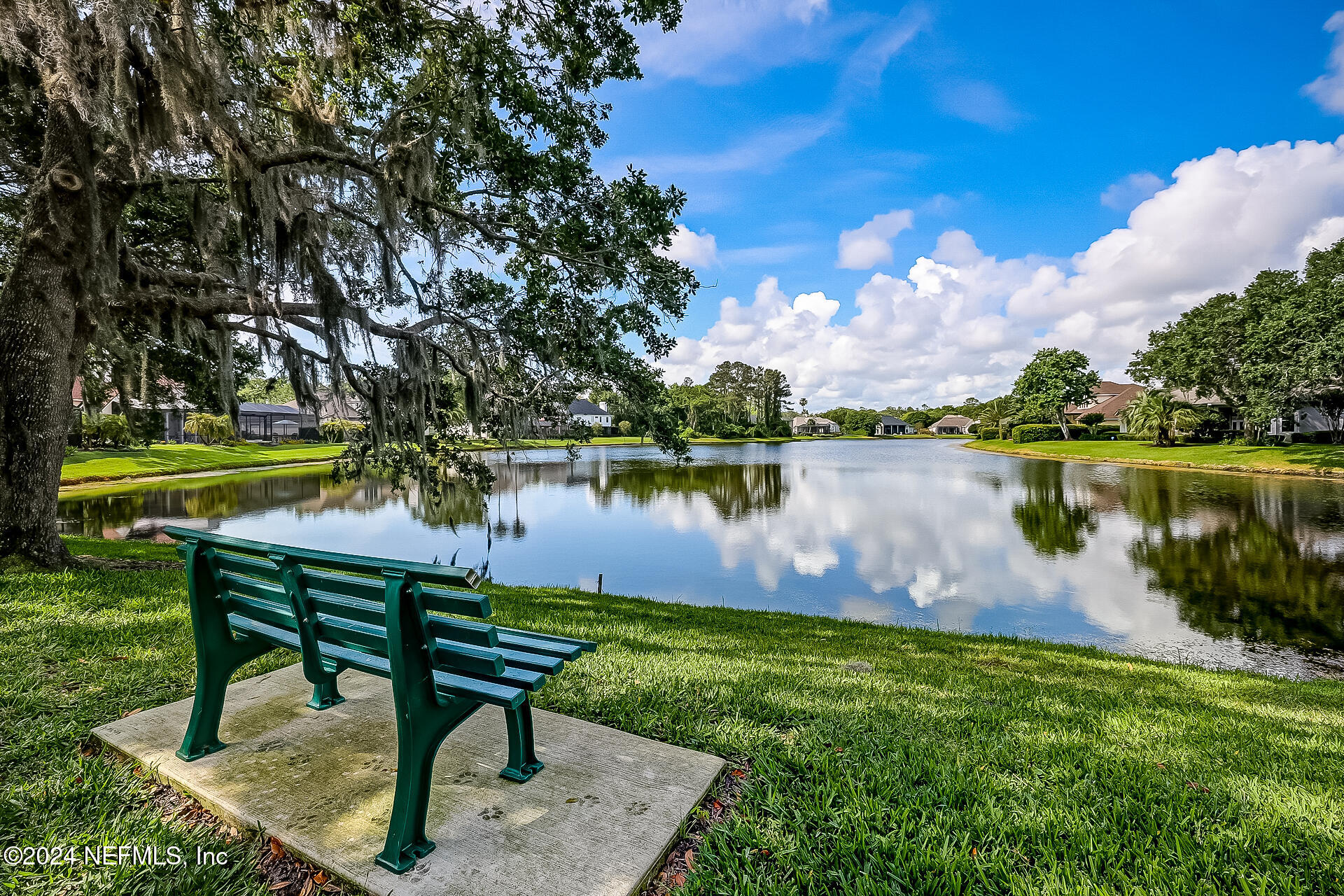 133 SAWMILL LAKES Boulevard