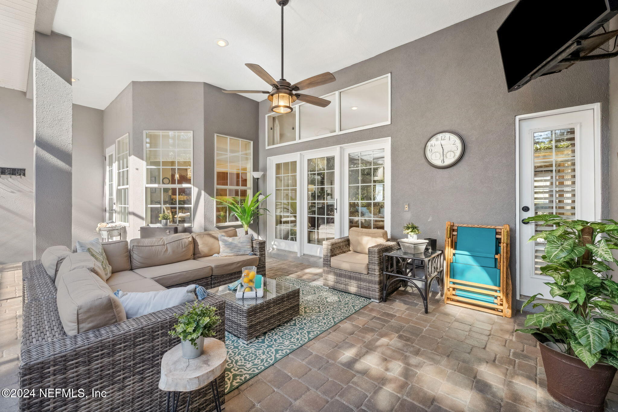 133 SAWMILL LAKES Boulevard