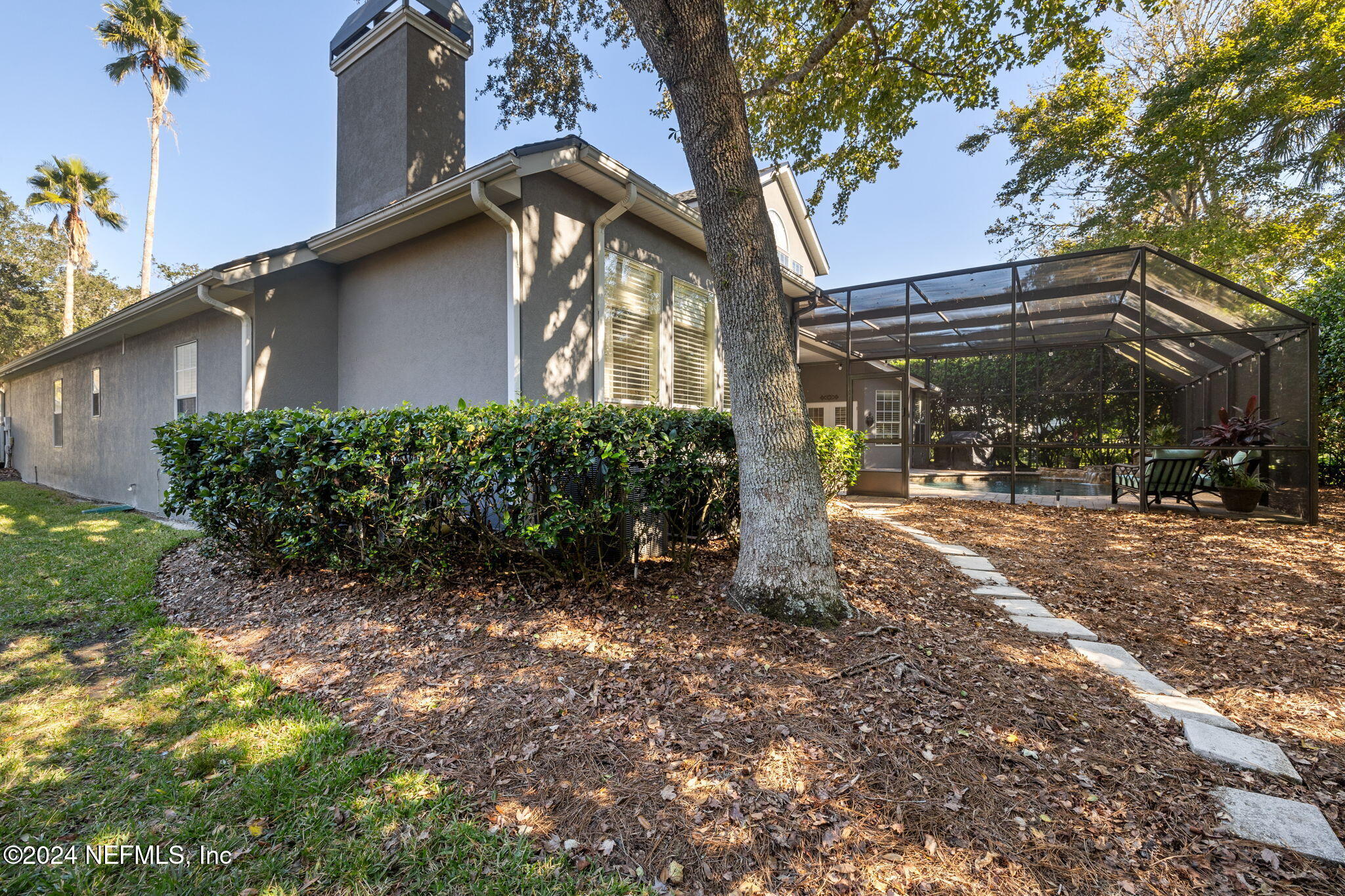133 SAWMILL LAKES Boulevard