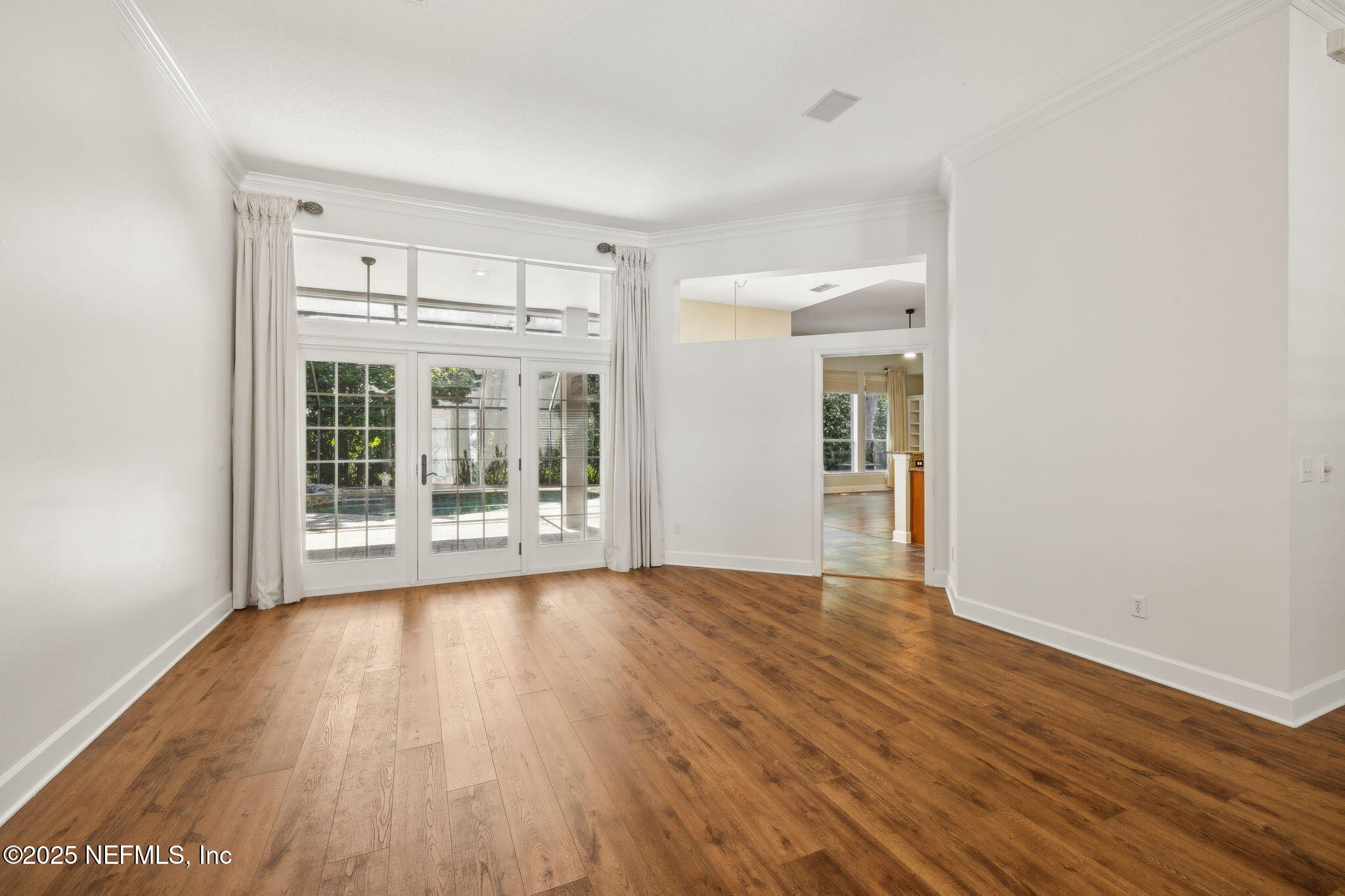 133 SAWMILL LAKES Boulevard