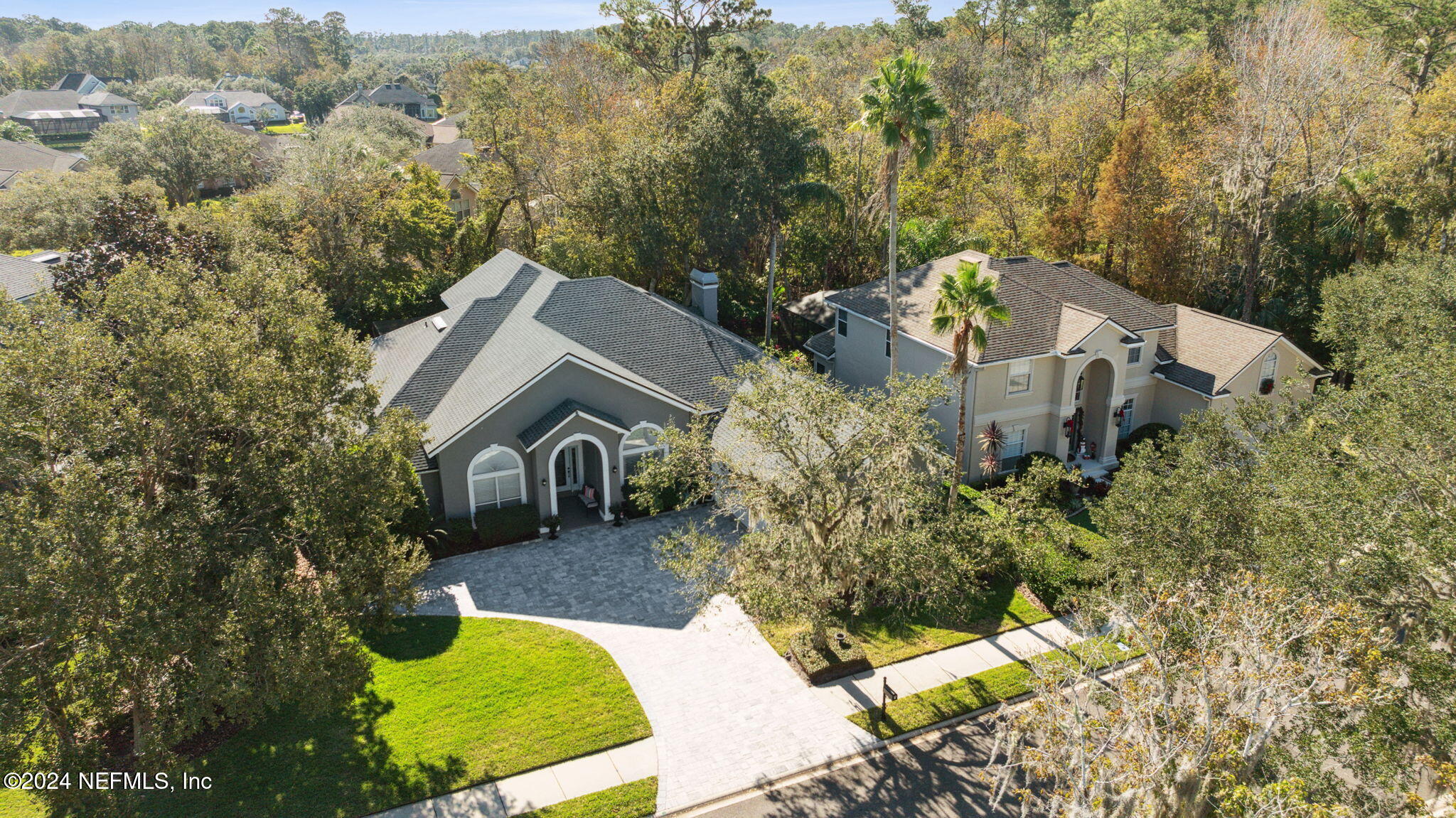 133 SAWMILL LAKES Boulevard