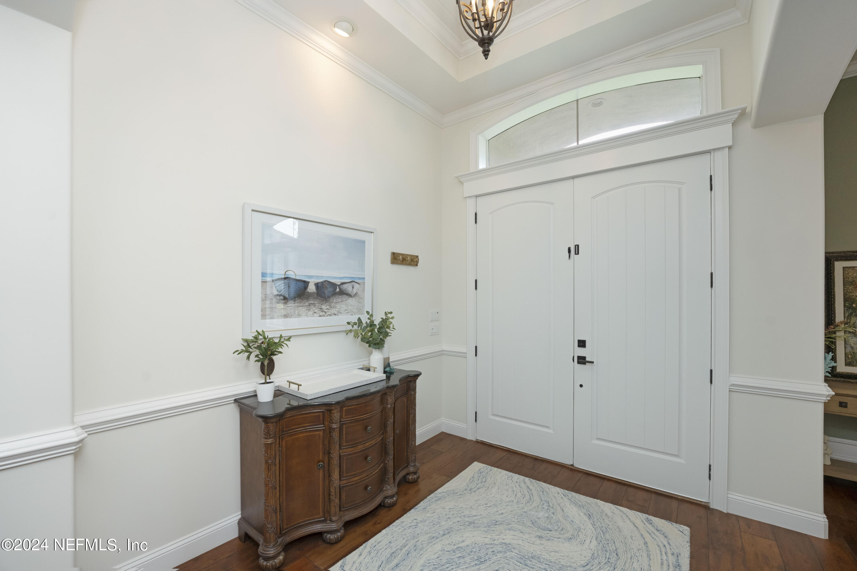107 KING SAGO Court