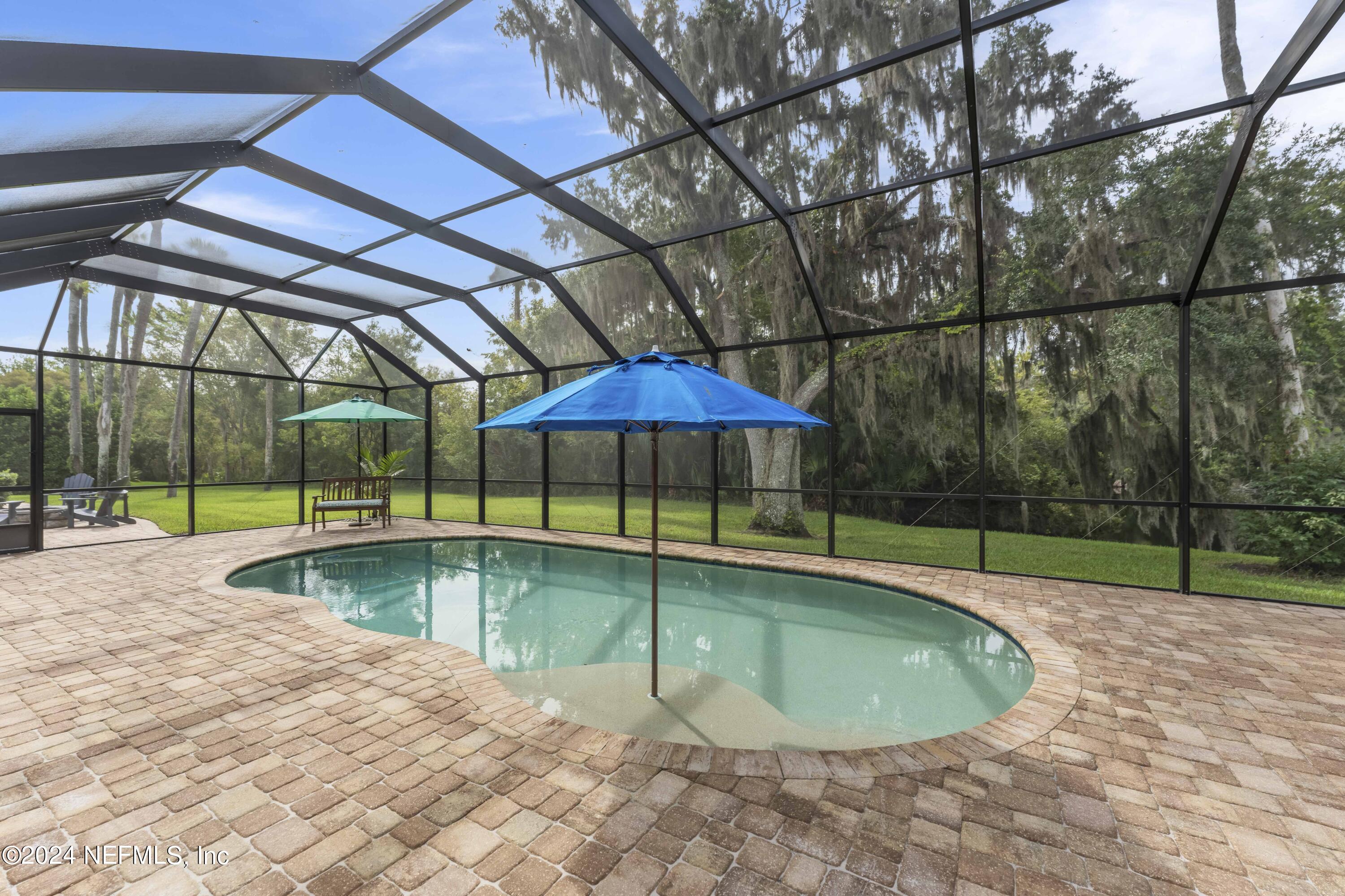 107 KING SAGO Court