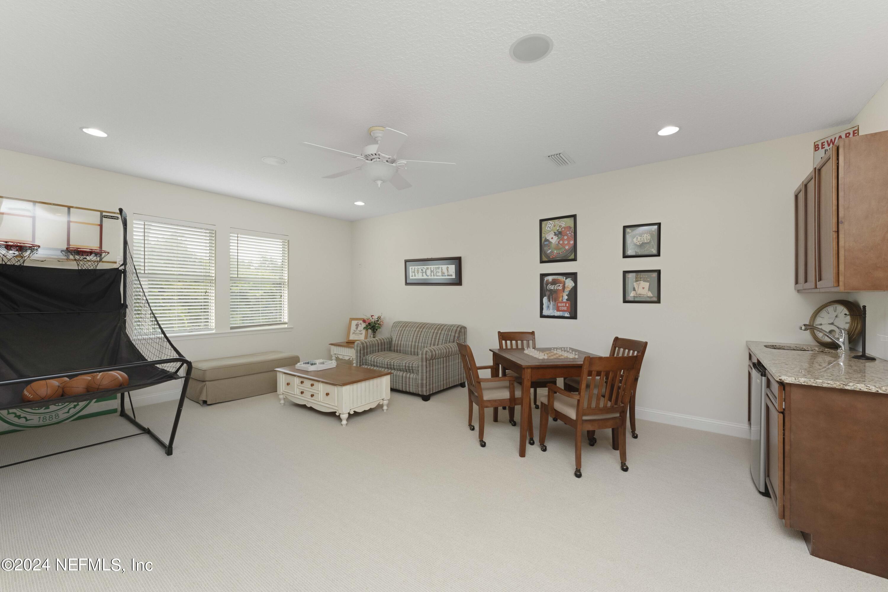 107 KING SAGO Court