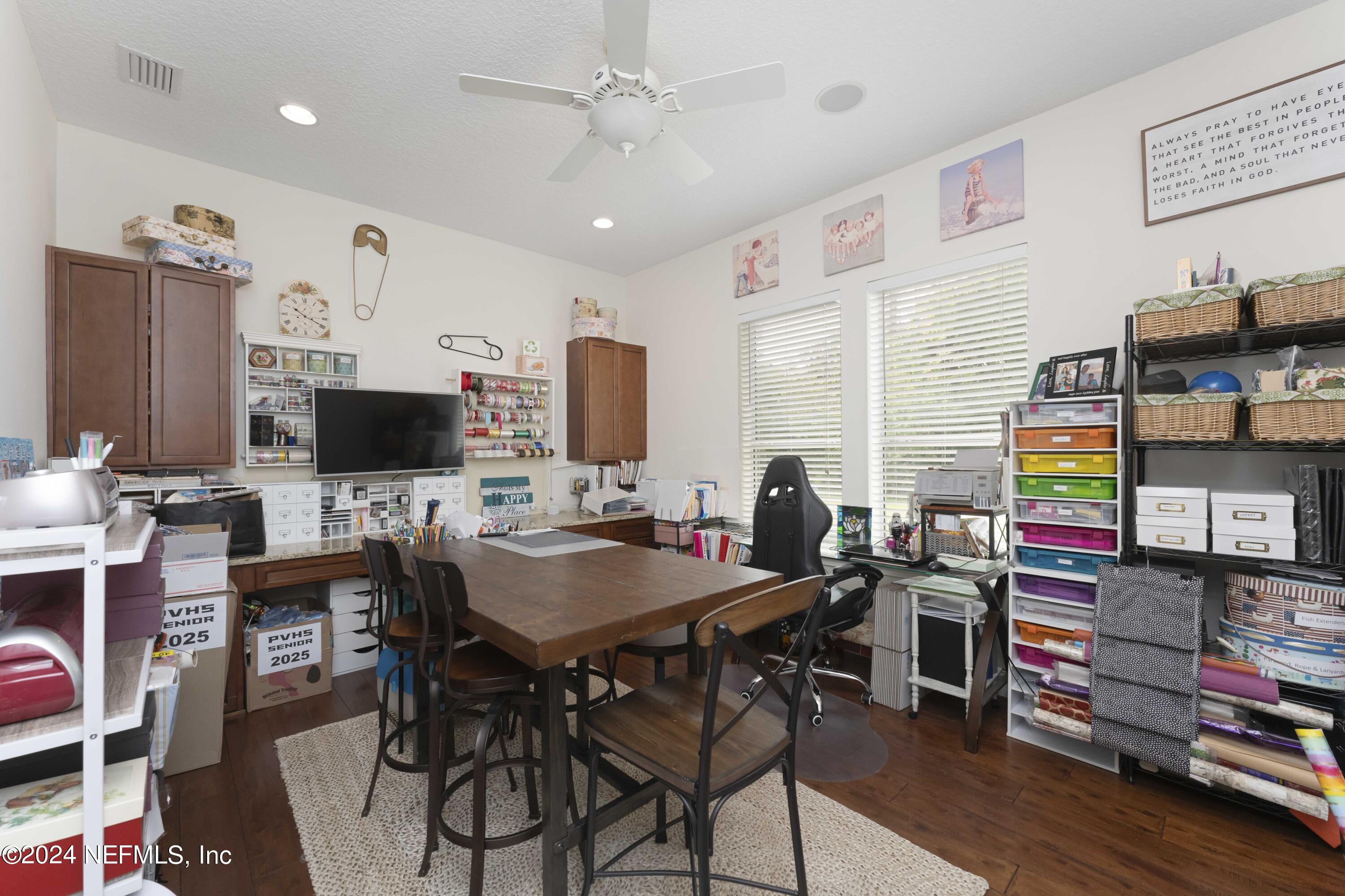 107 KING SAGO Court