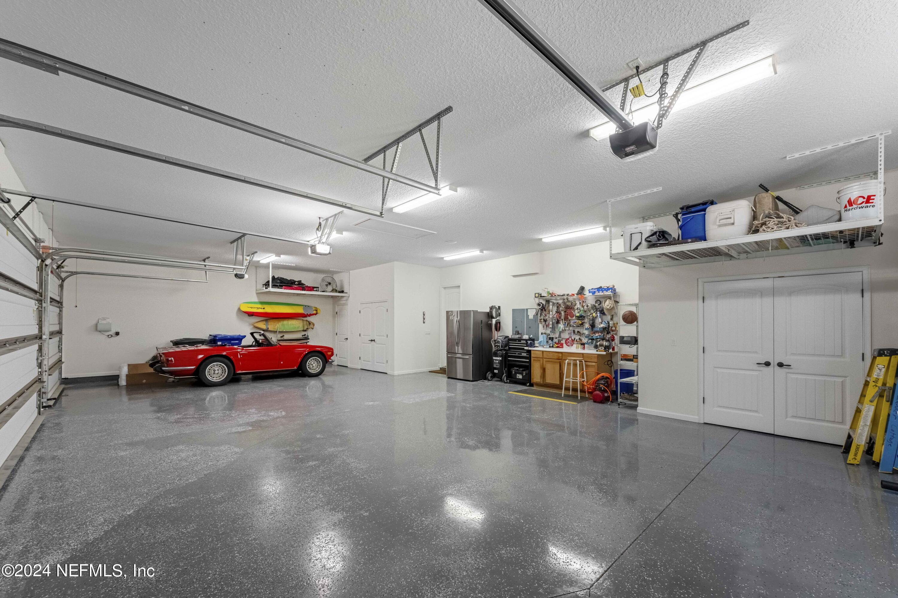 107 KING SAGO Court