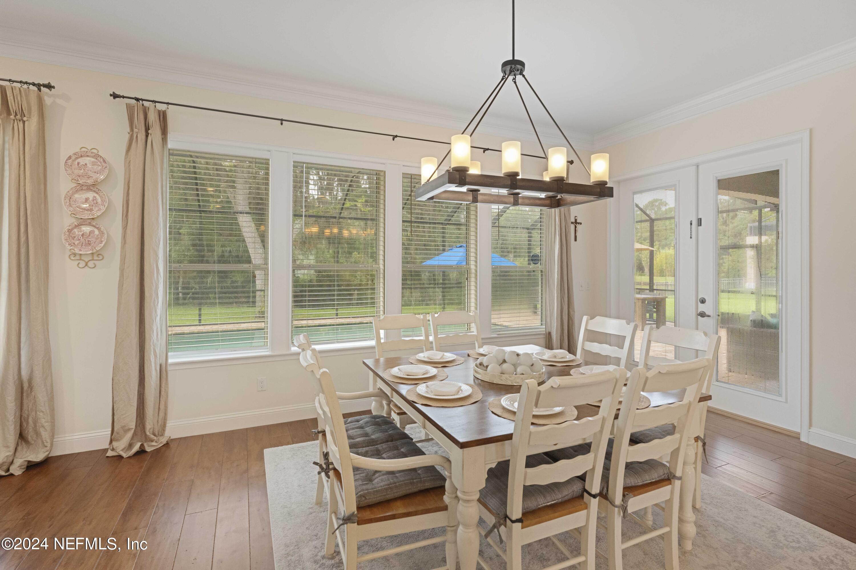 107 KING SAGO Court