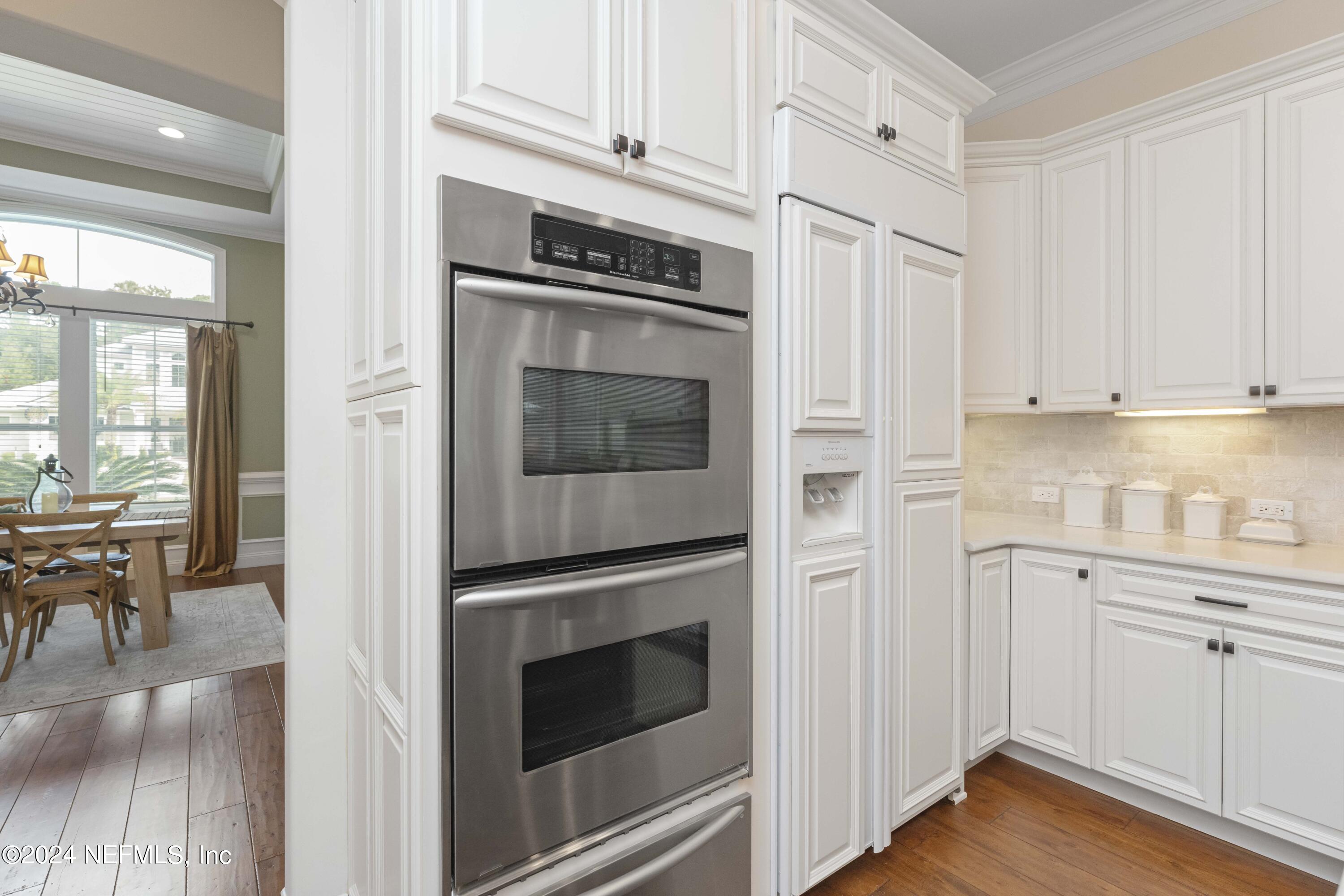 107 KING SAGO Court