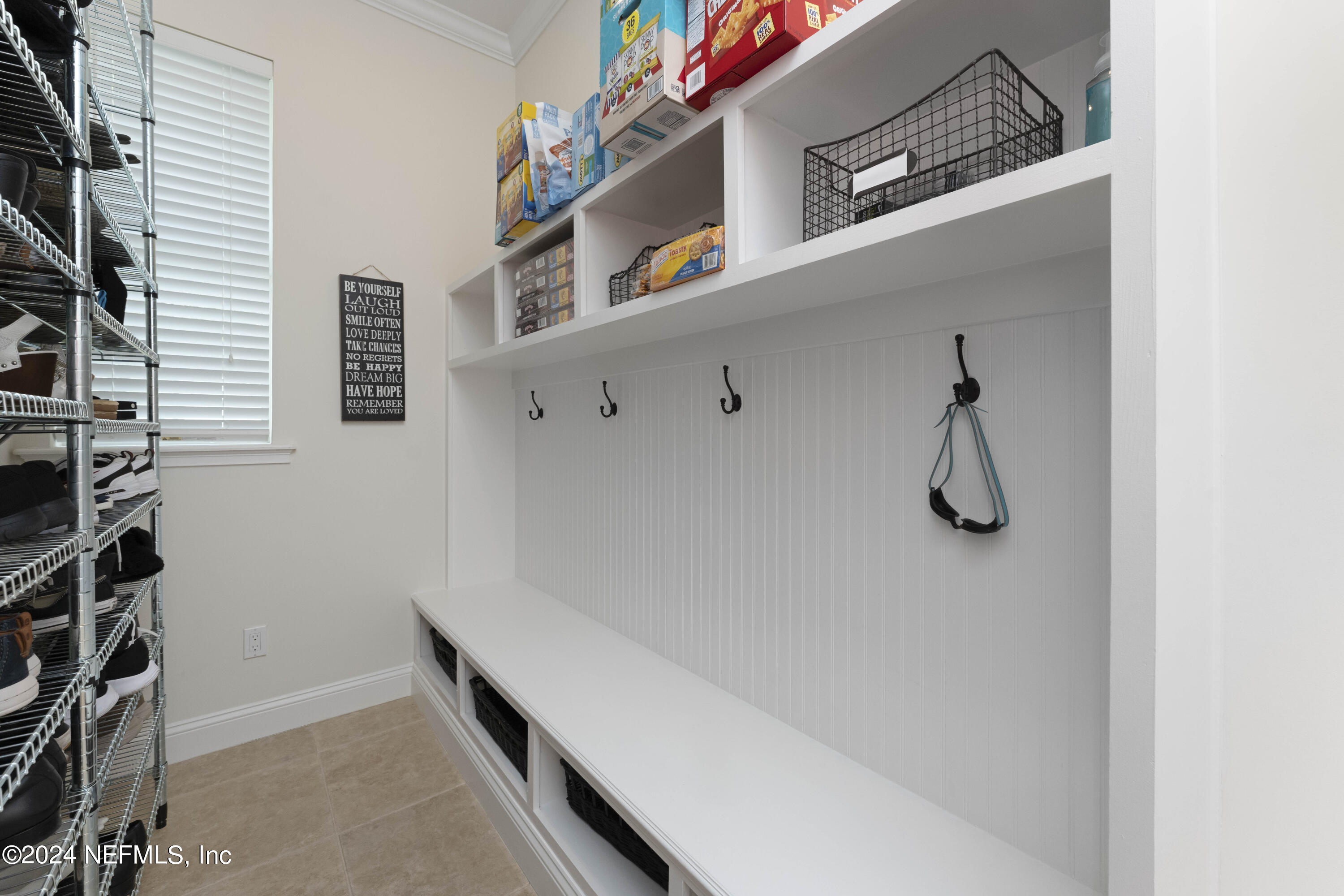 107 KING SAGO Court