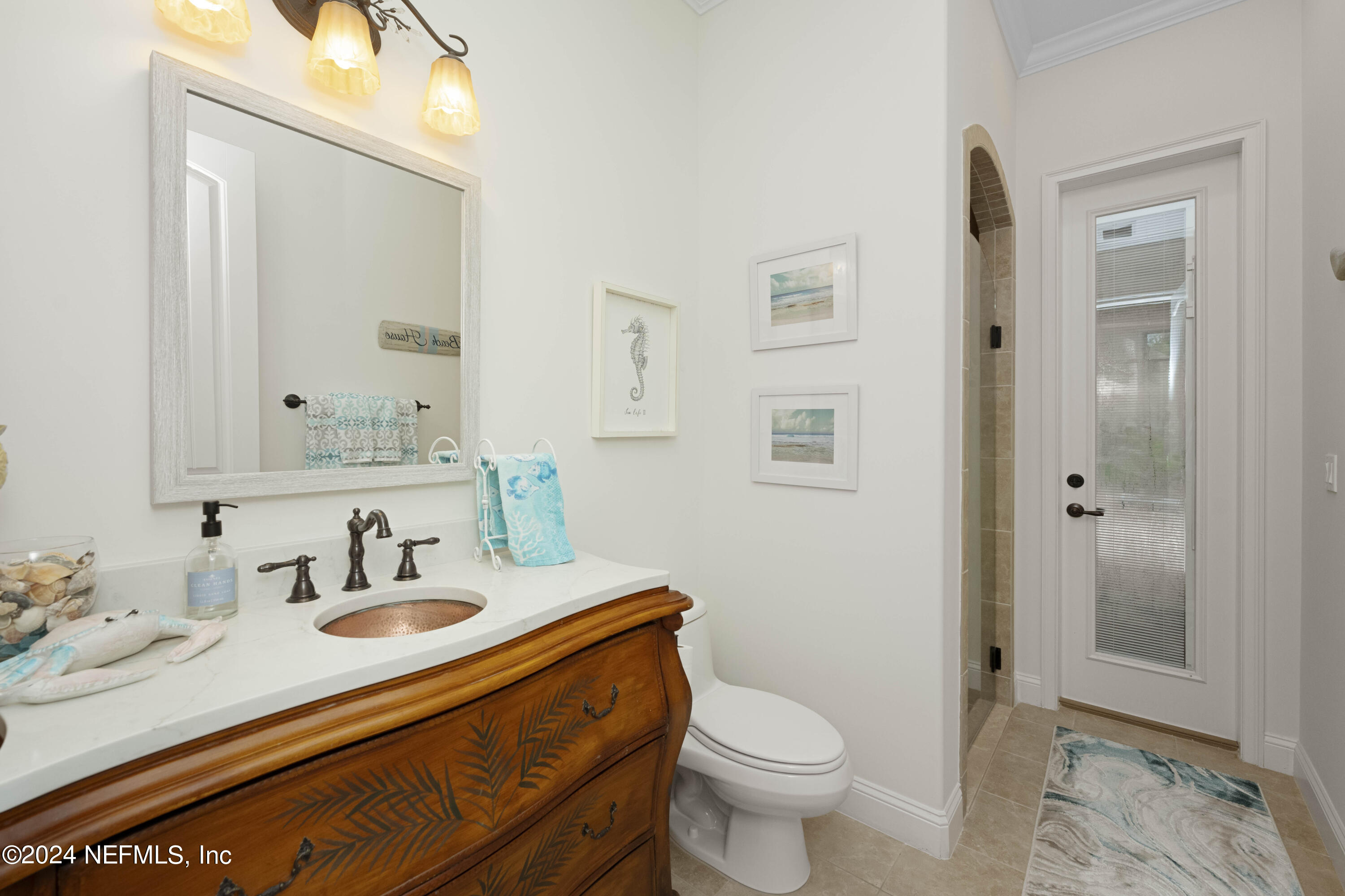 107 KING SAGO Court