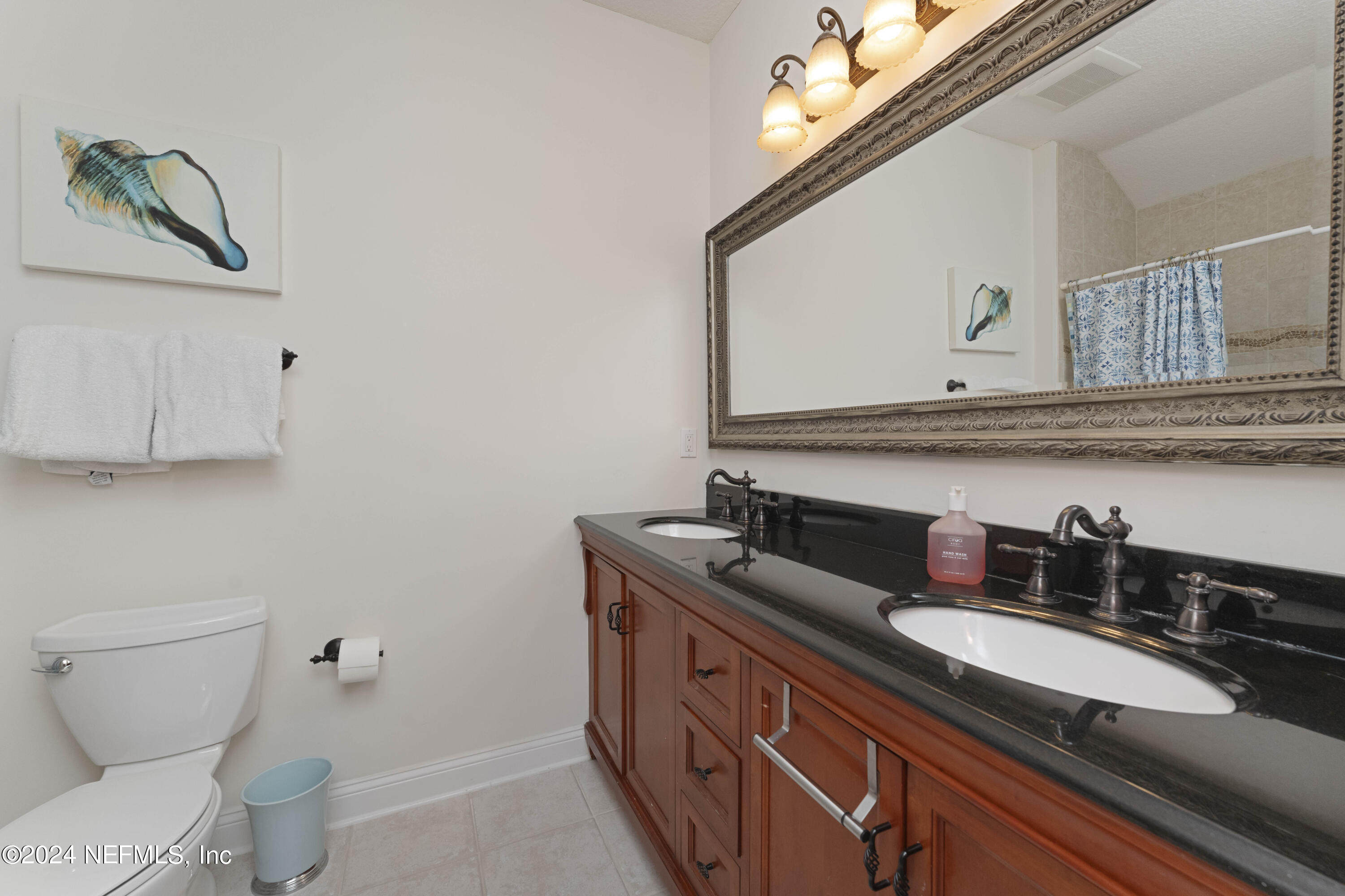107 KING SAGO Court