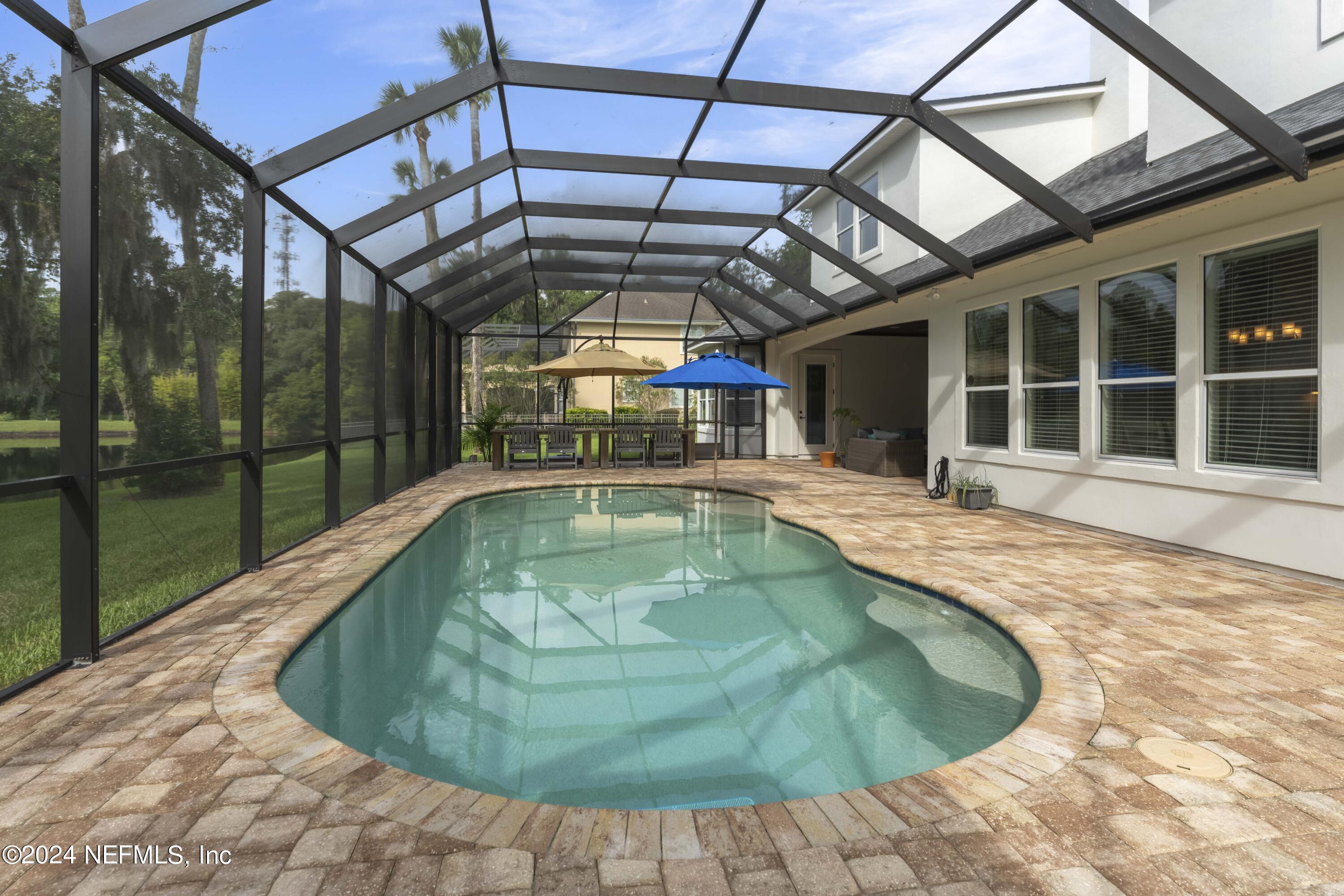 107 KING SAGO Court