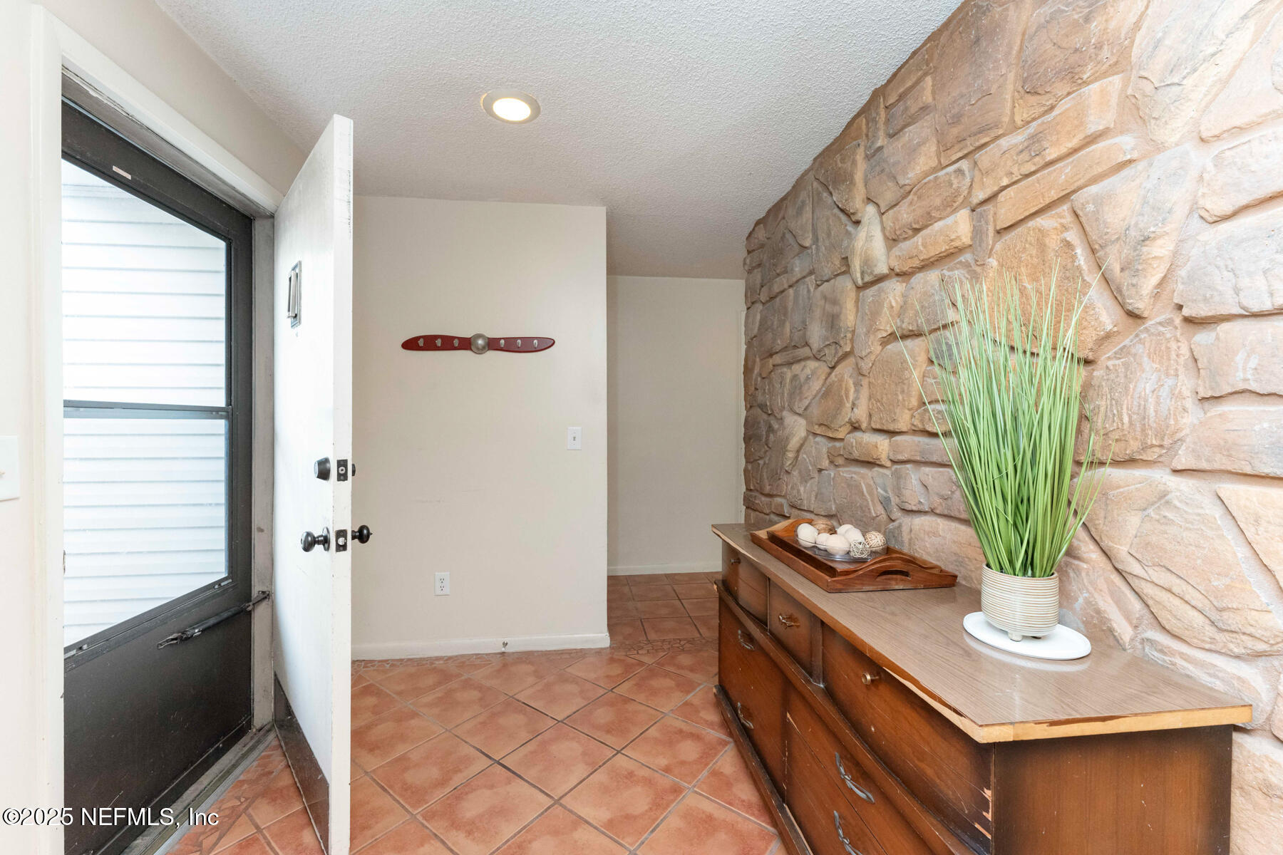 10176 SUMMER PINES Court