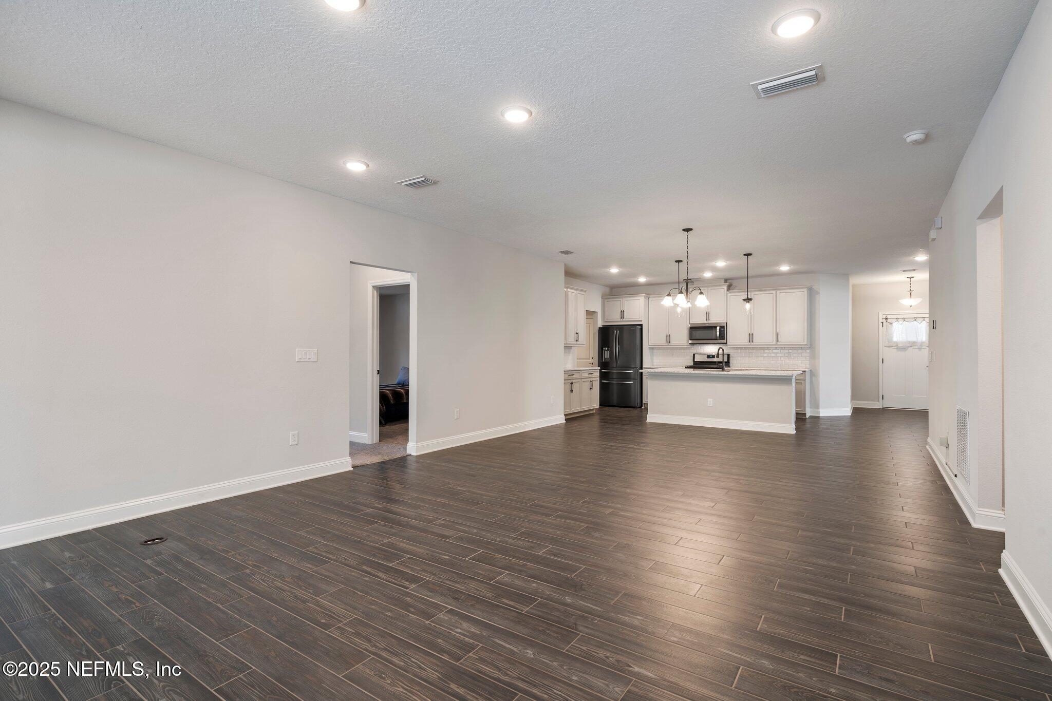 314 CHANDLER Drive, St. Johns