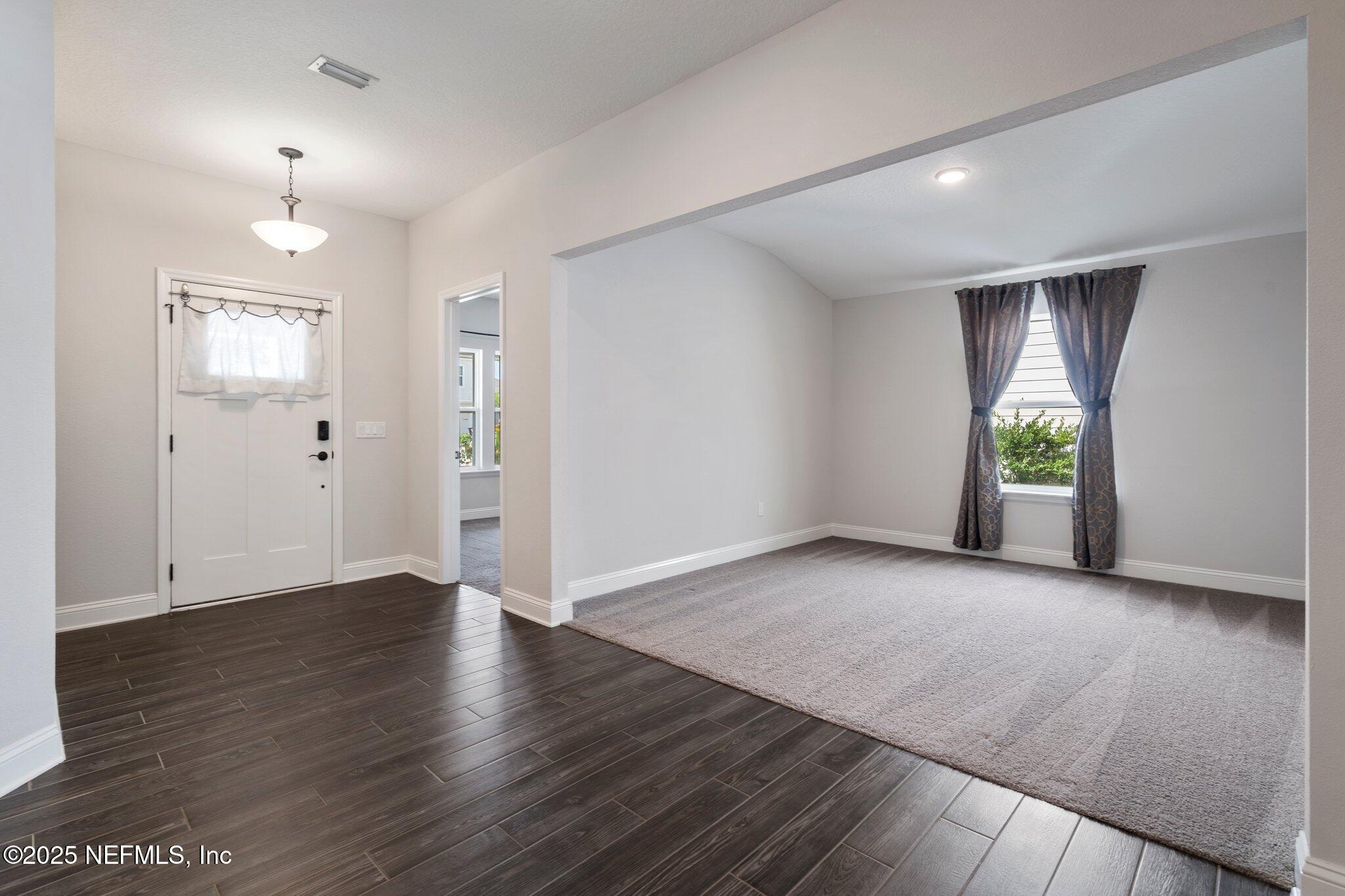 314 CHANDLER Drive, St. Johns