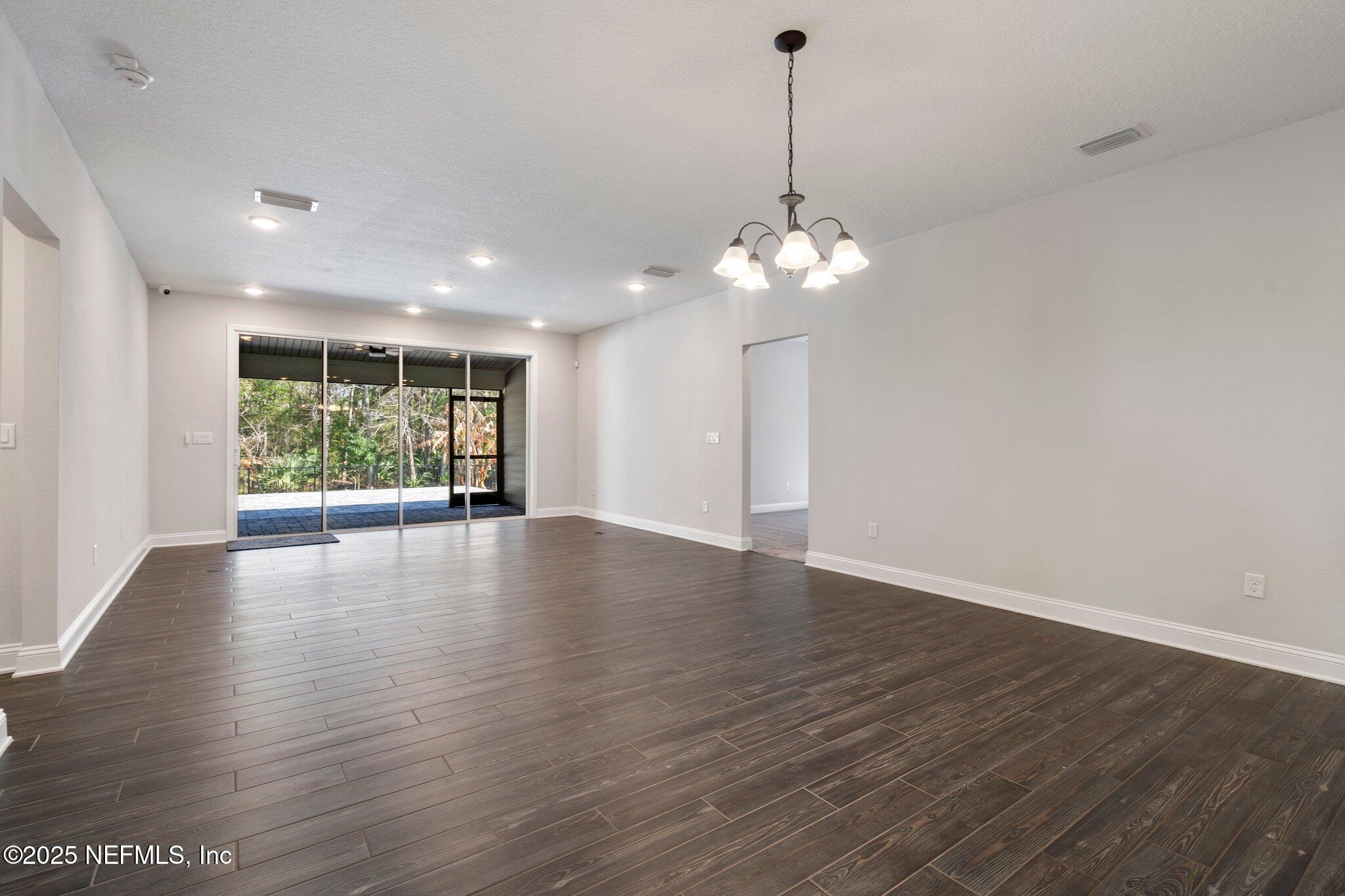 314 CHANDLER Drive, St. Johns