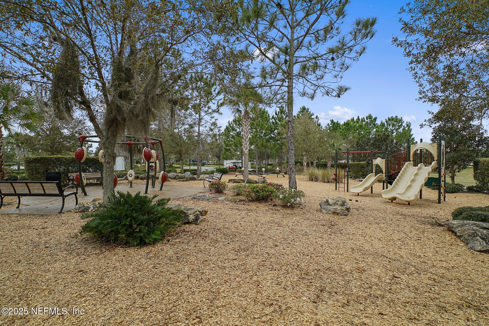 314 CHANDLER Drive, St. Johns