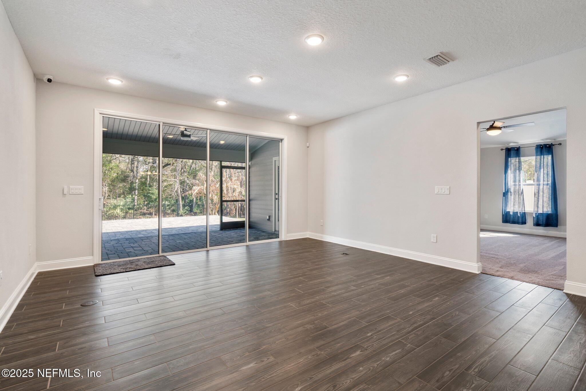 314 CHANDLER Drive, St. Johns
