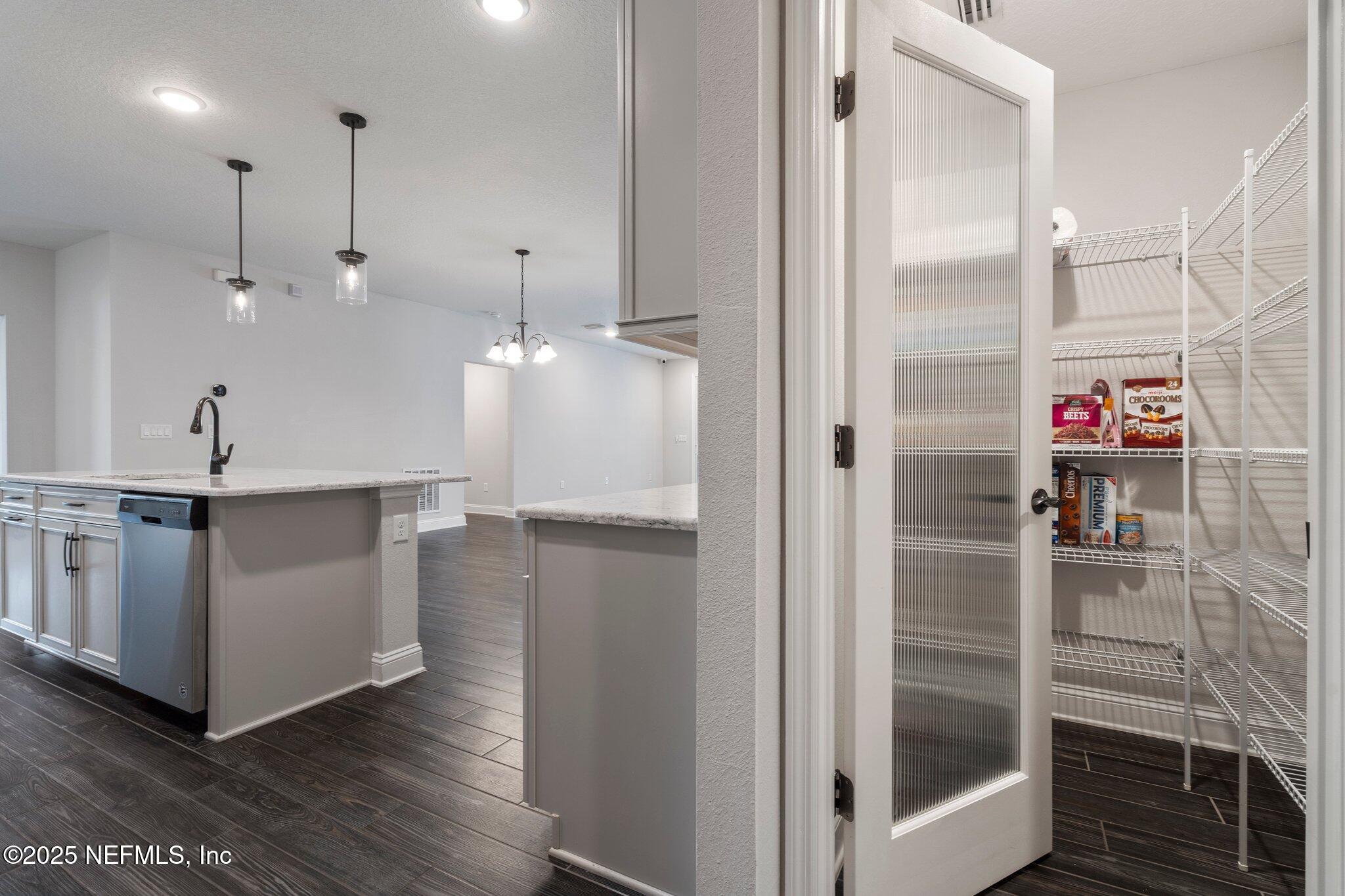 314 CHANDLER Drive, St. Johns