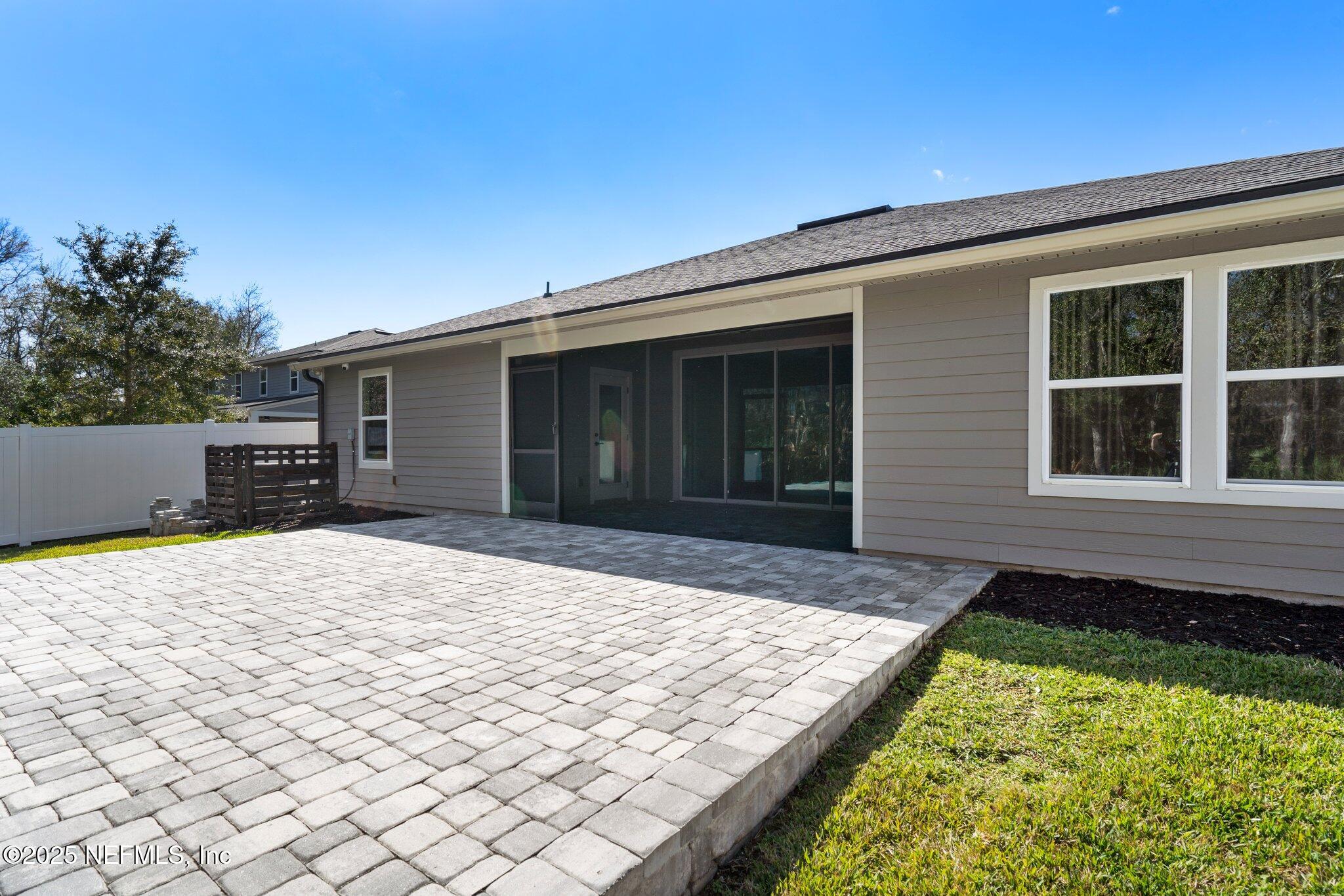 314 CHANDLER Drive, St. Johns