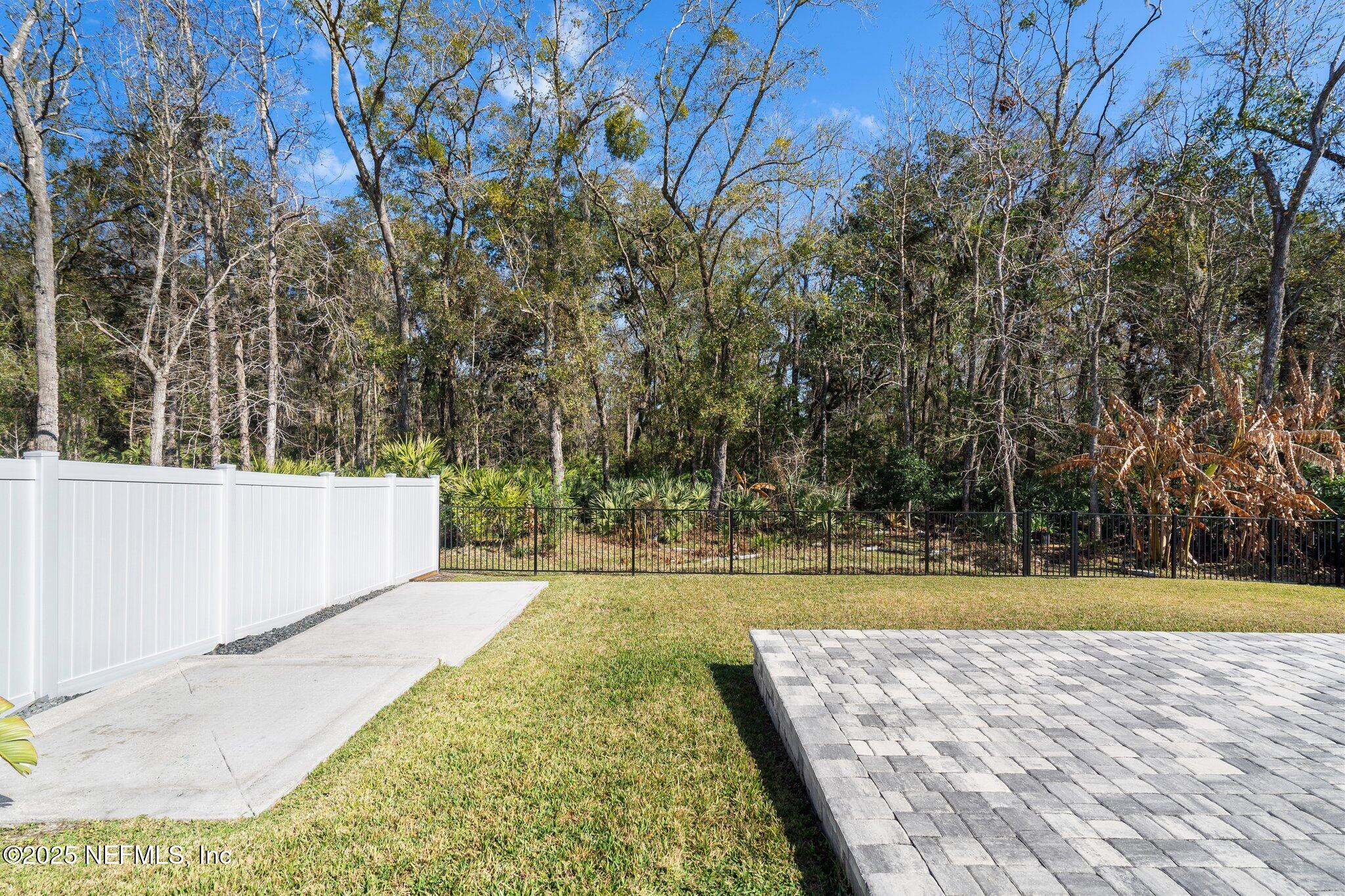314 CHANDLER Drive, St. Johns
