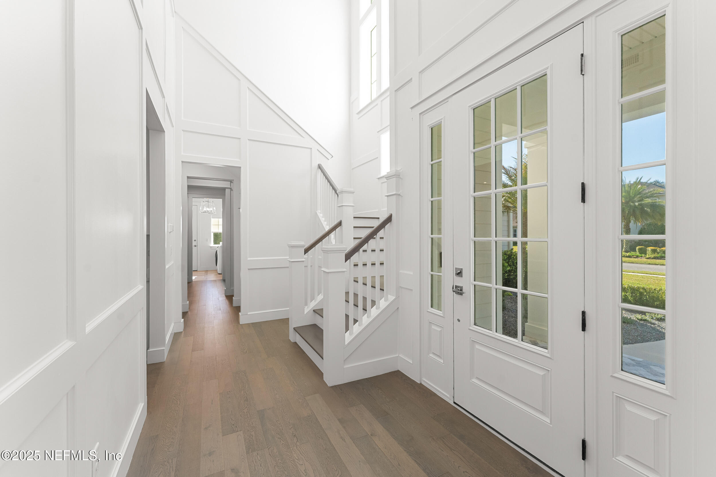 116 KING SAGO Court