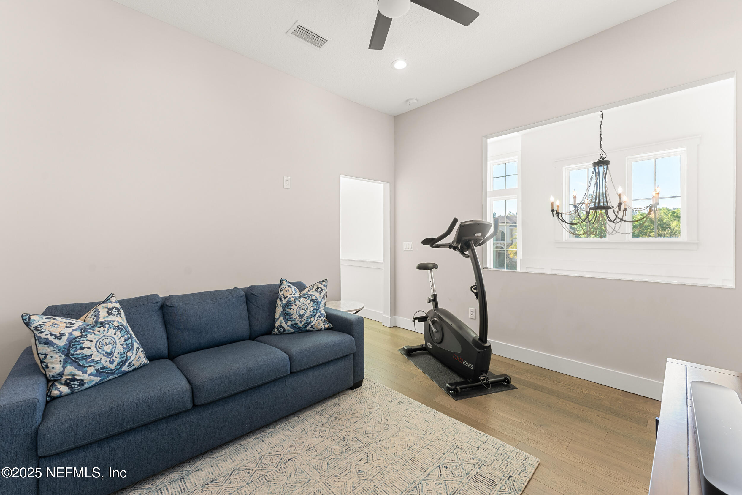 116 KING SAGO Court