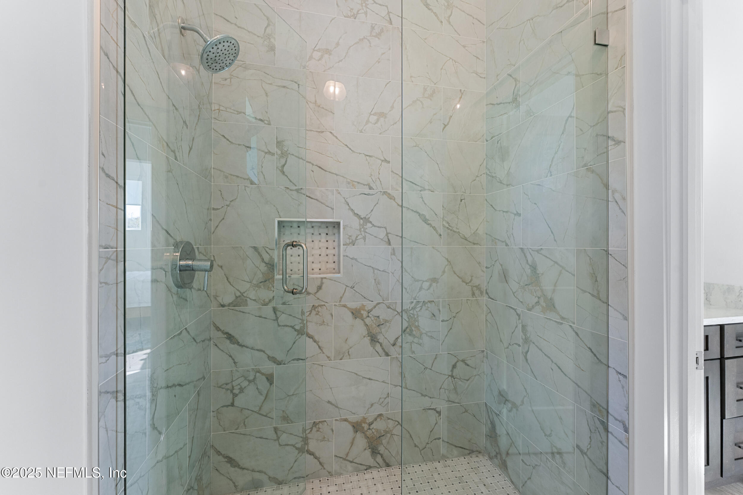 116 KING SAGO Court