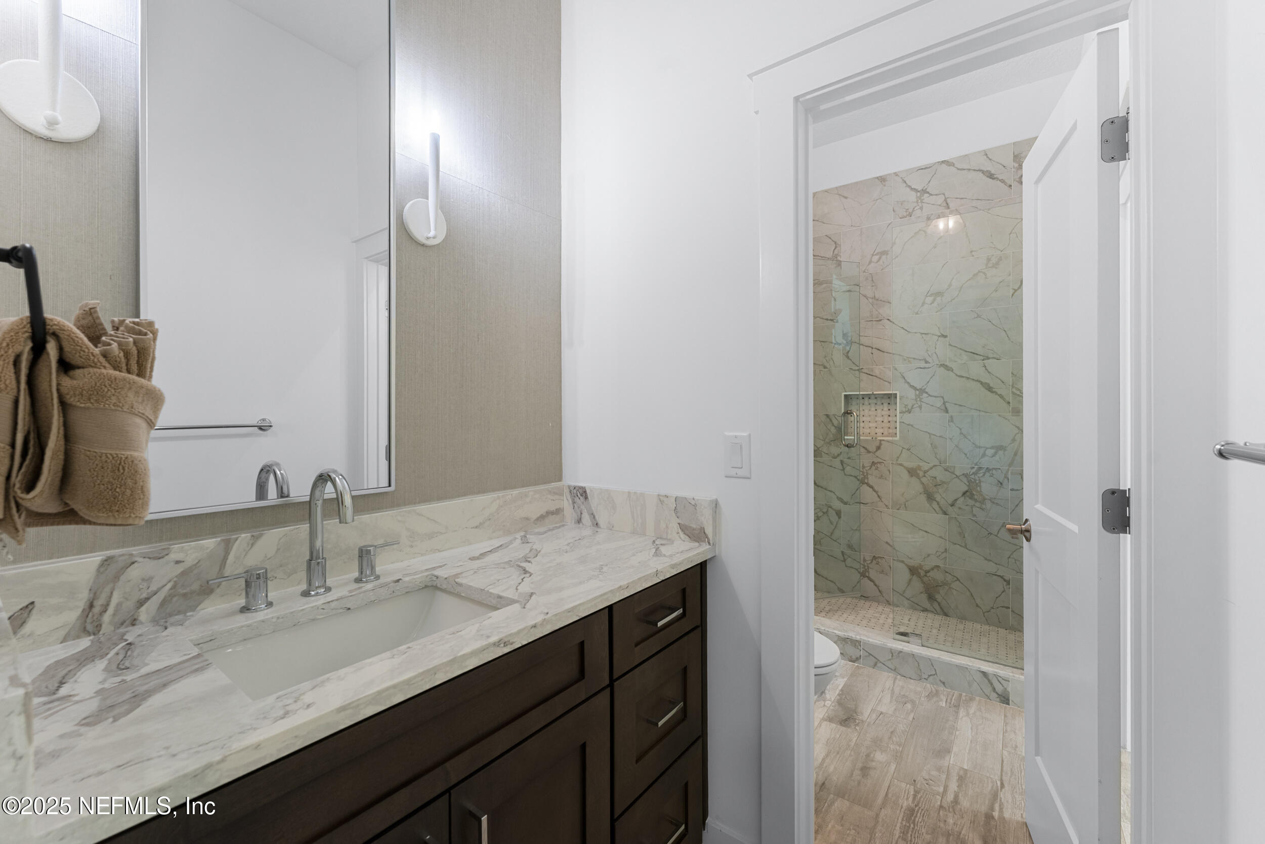 116 KING SAGO Court