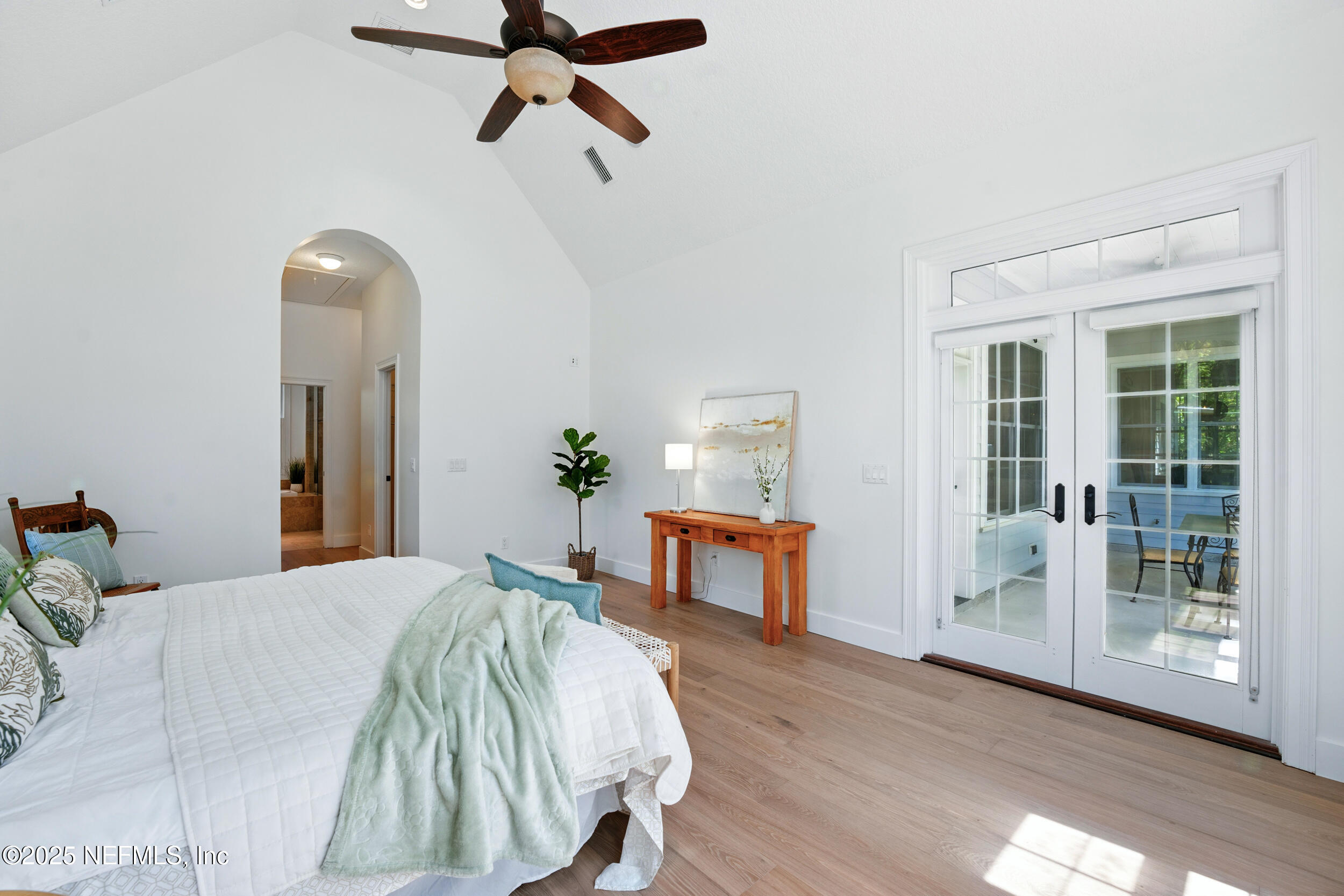 204 S WILDERNESS Trail