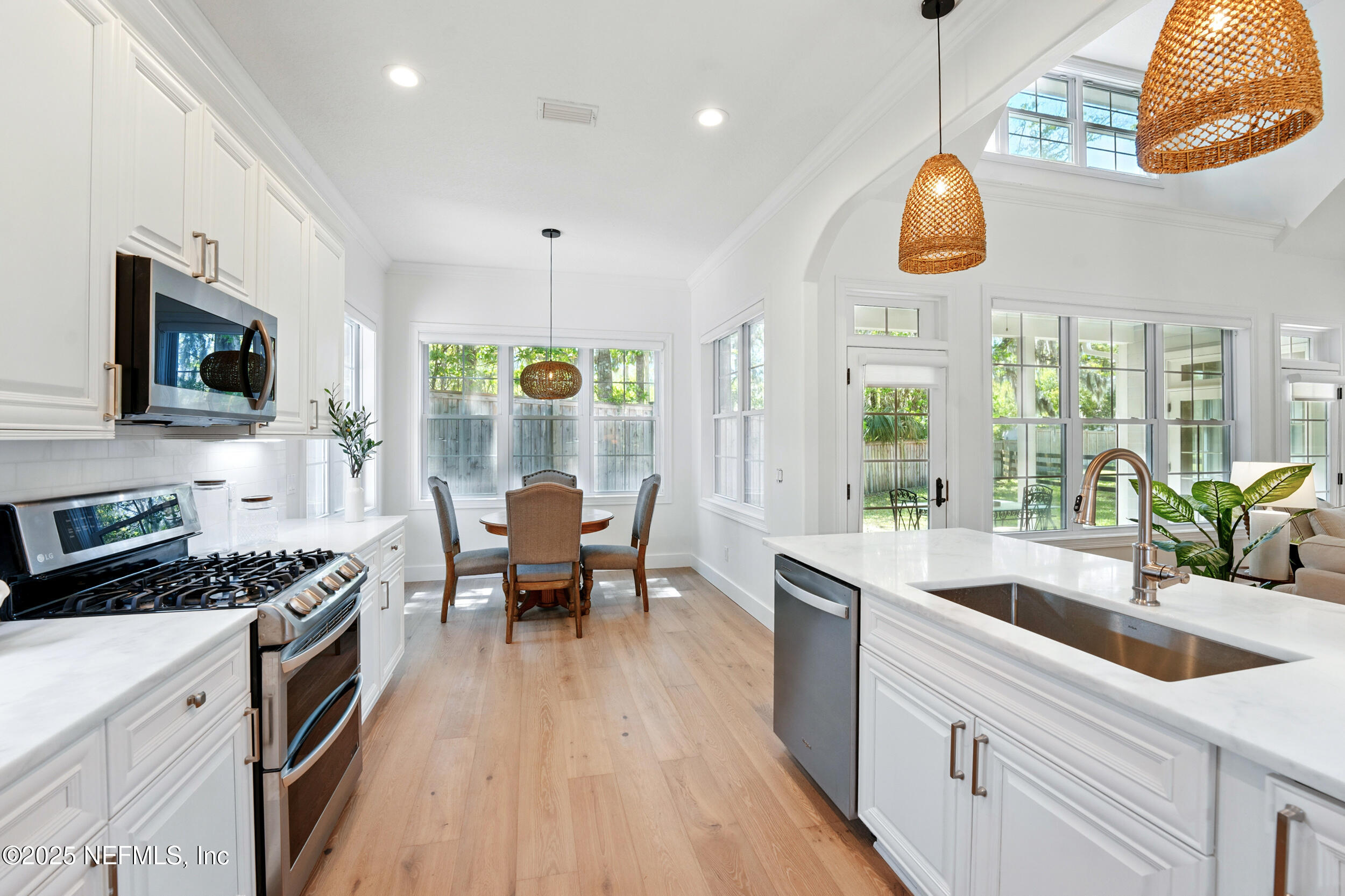 204 S WILDERNESS Trail
