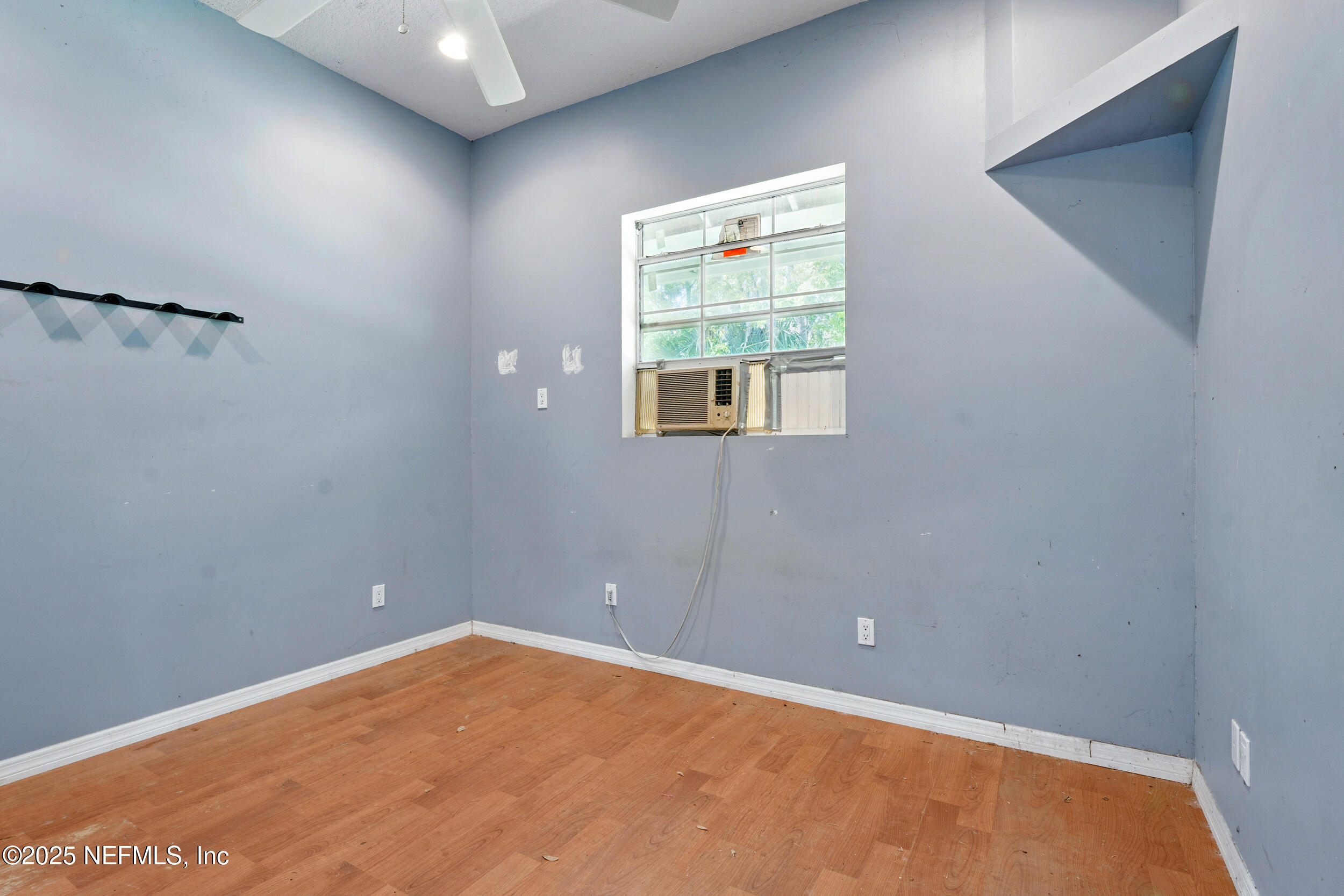 204 S WILDERNESS Trail