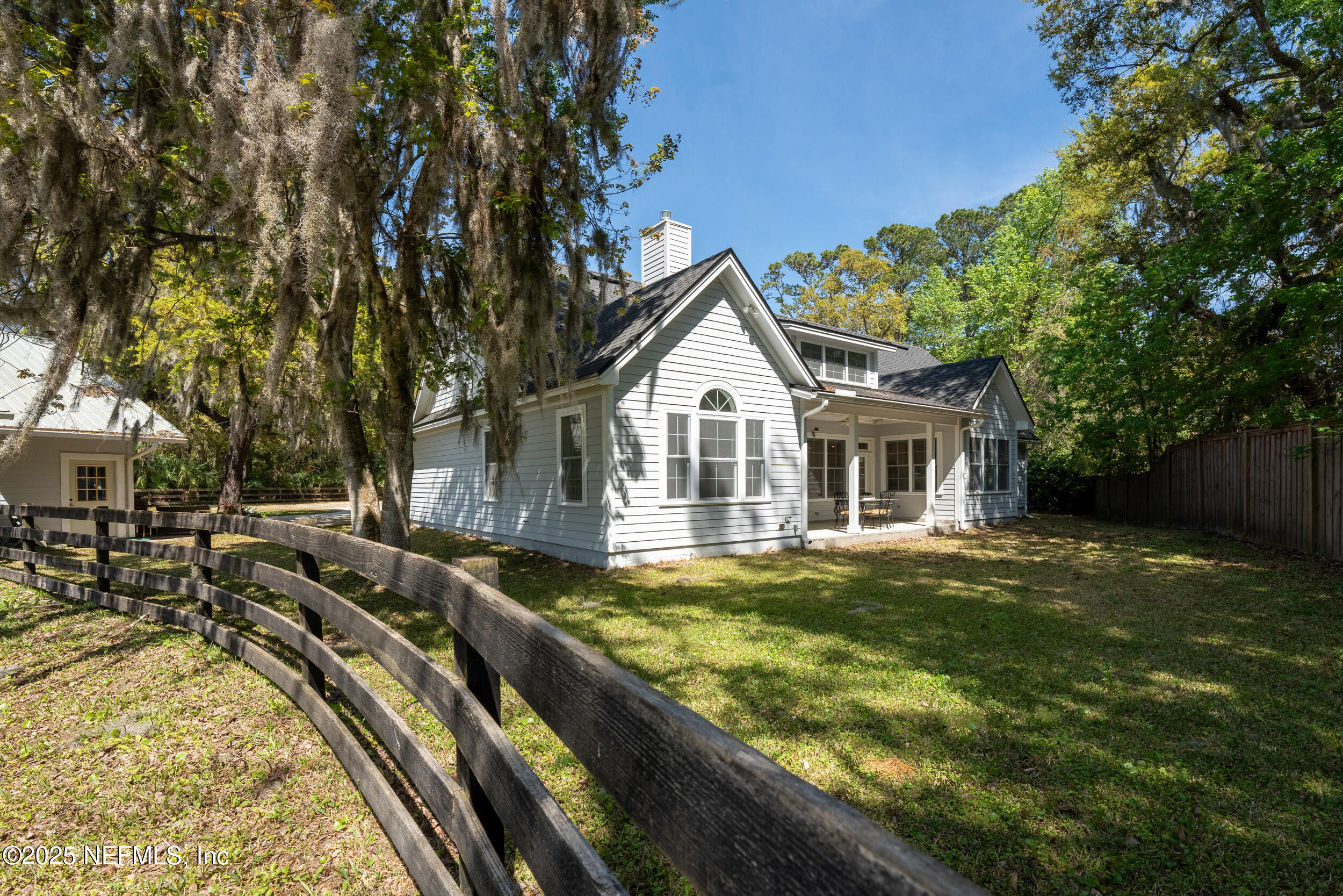 204 S WILDERNESS Trail