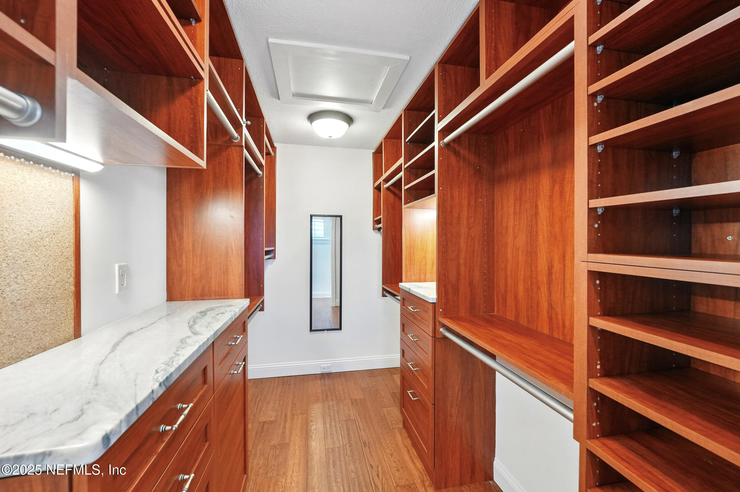 1309 FOREST Avenue