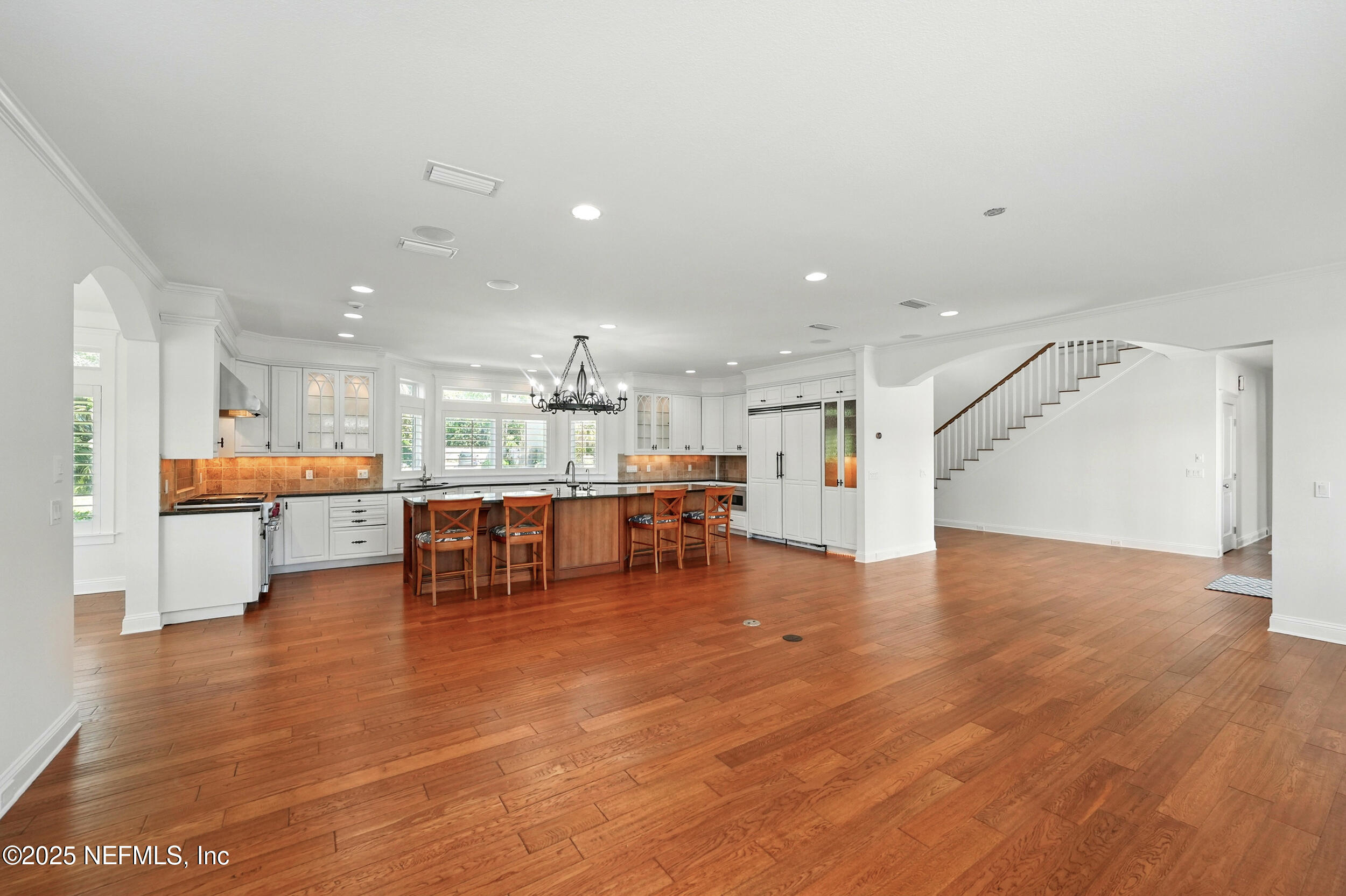 1309 FOREST Avenue