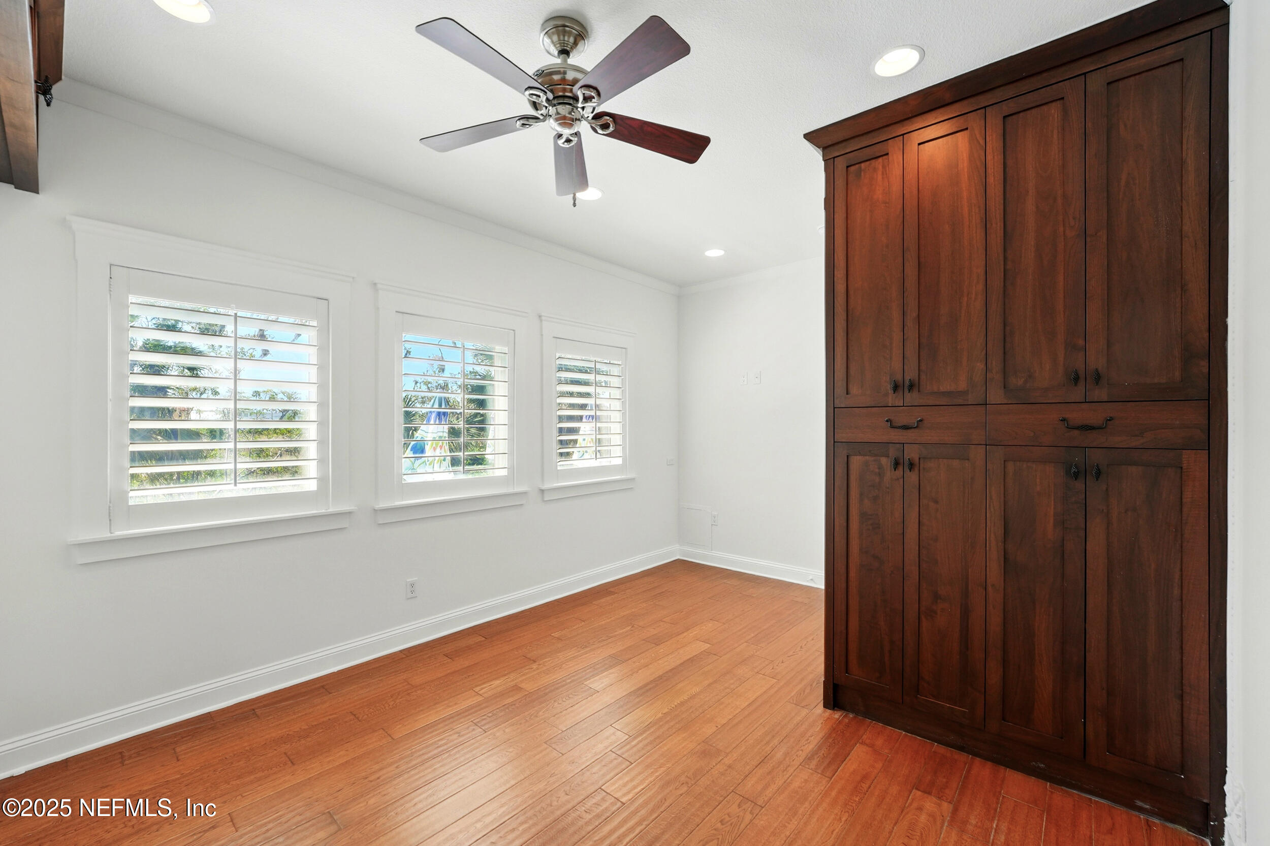 1309 FOREST Avenue