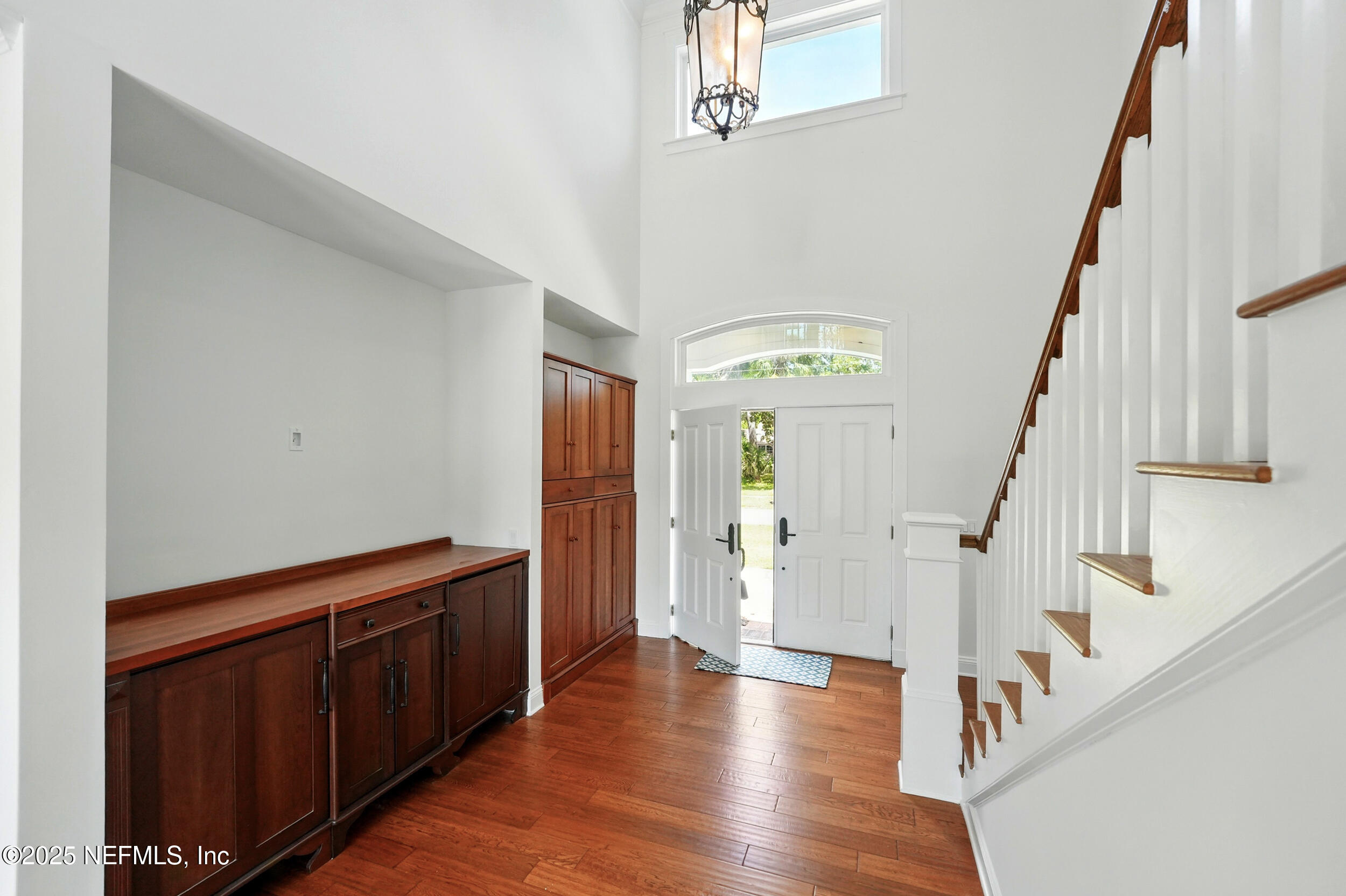 1309 FOREST Avenue
