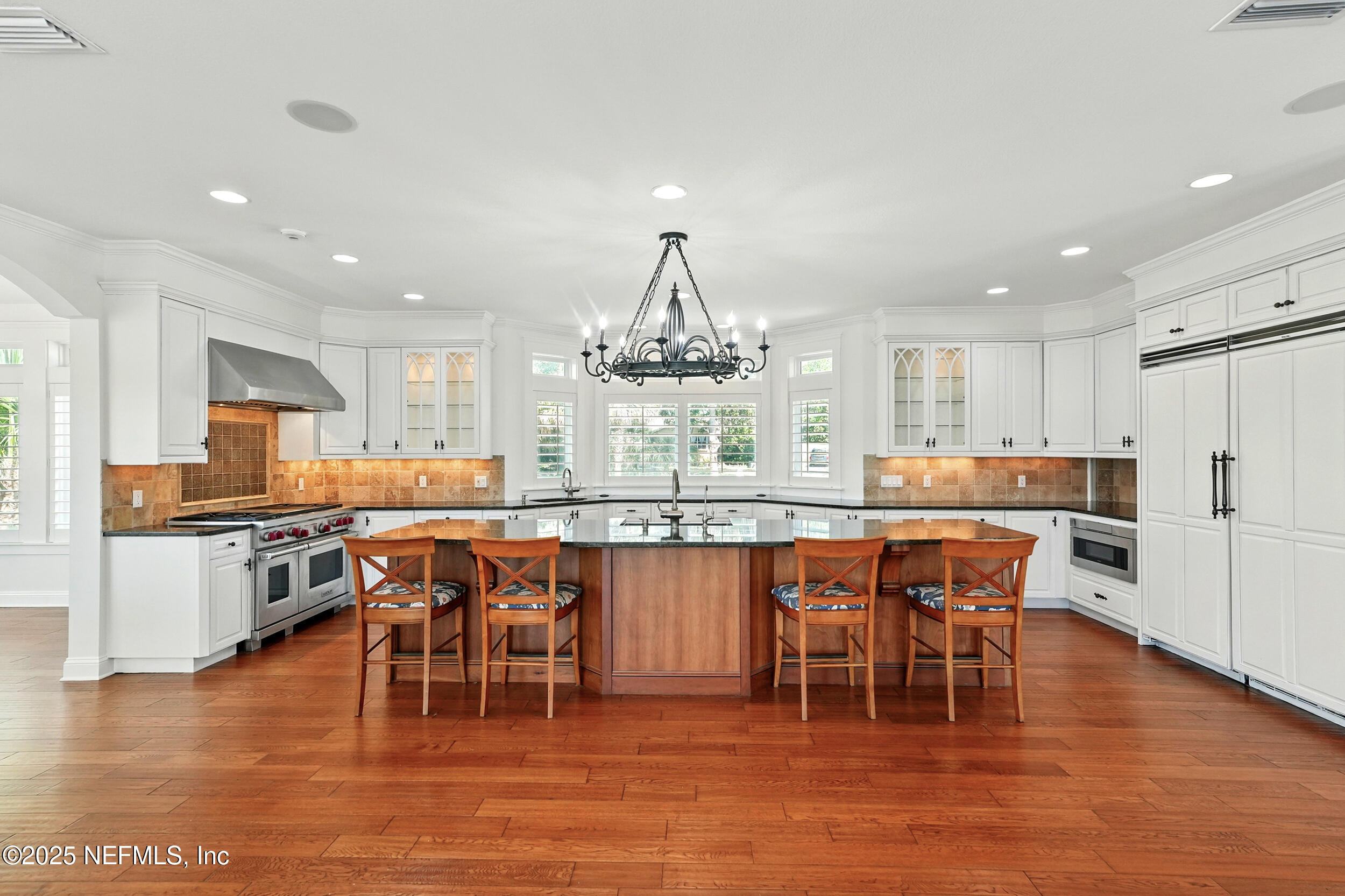 1309 FOREST Avenue