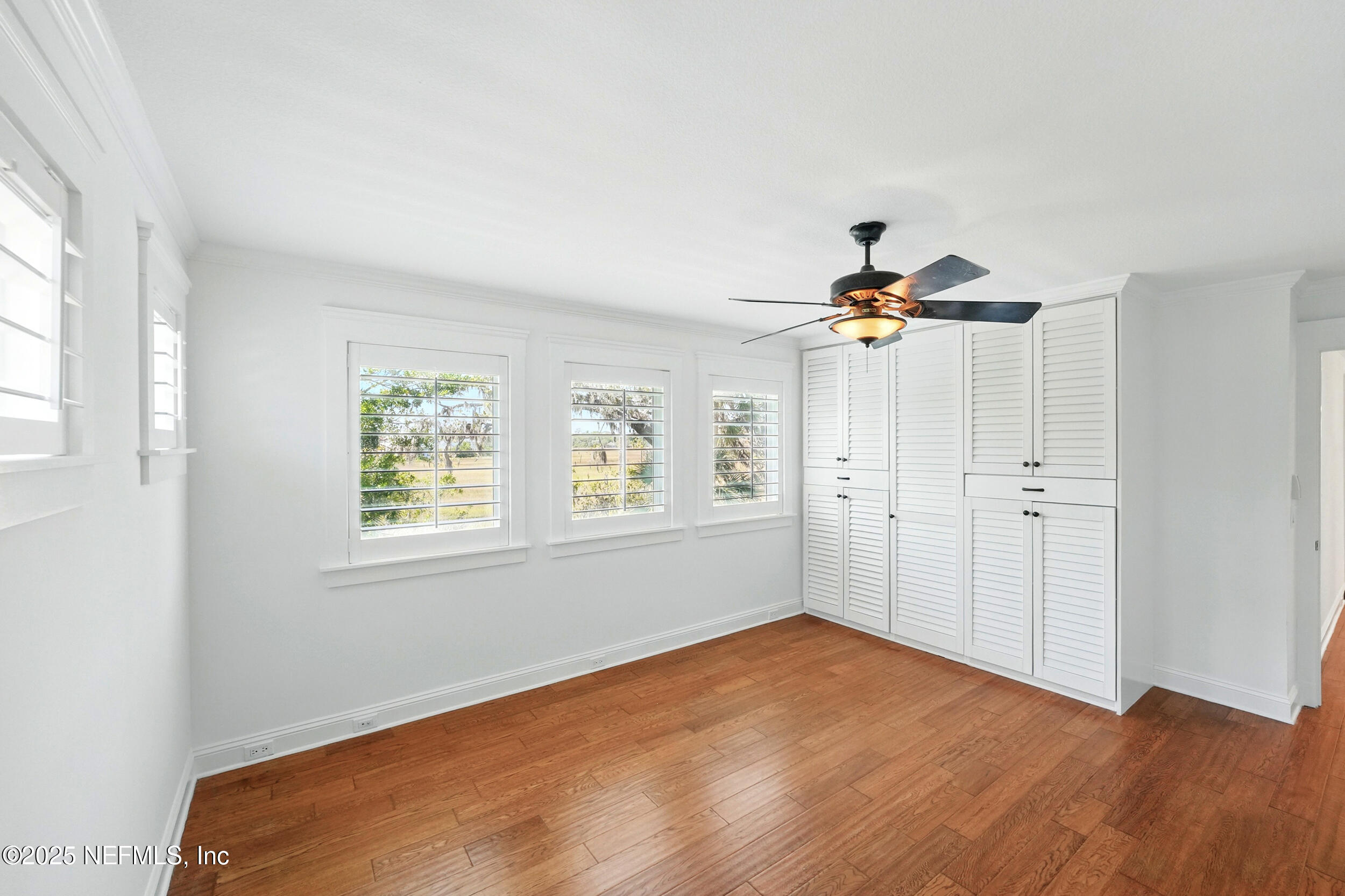 1309 FOREST Avenue