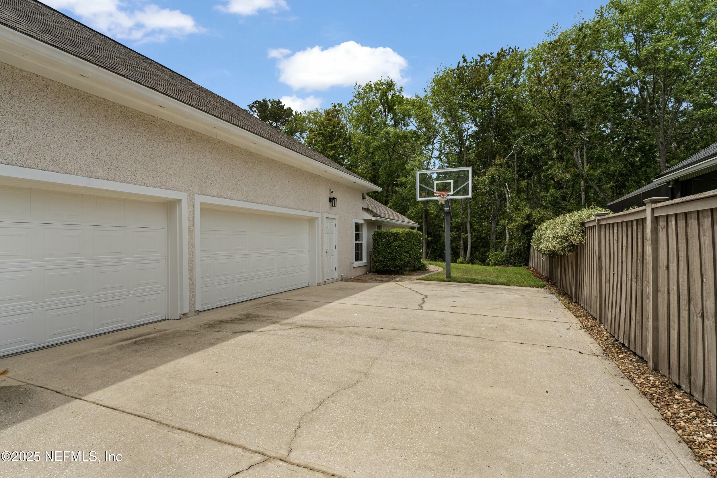 140 BEAR PEN Road