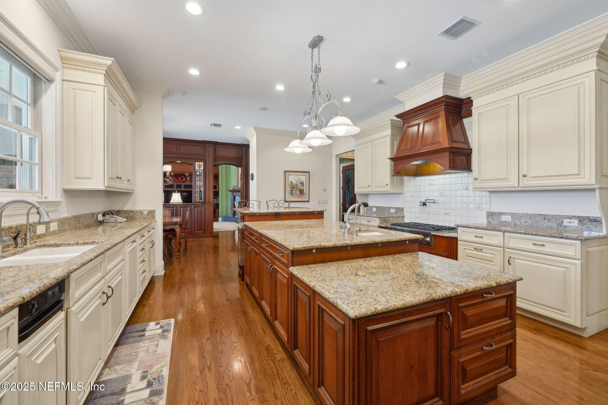 231 DEER HAVEN Drive