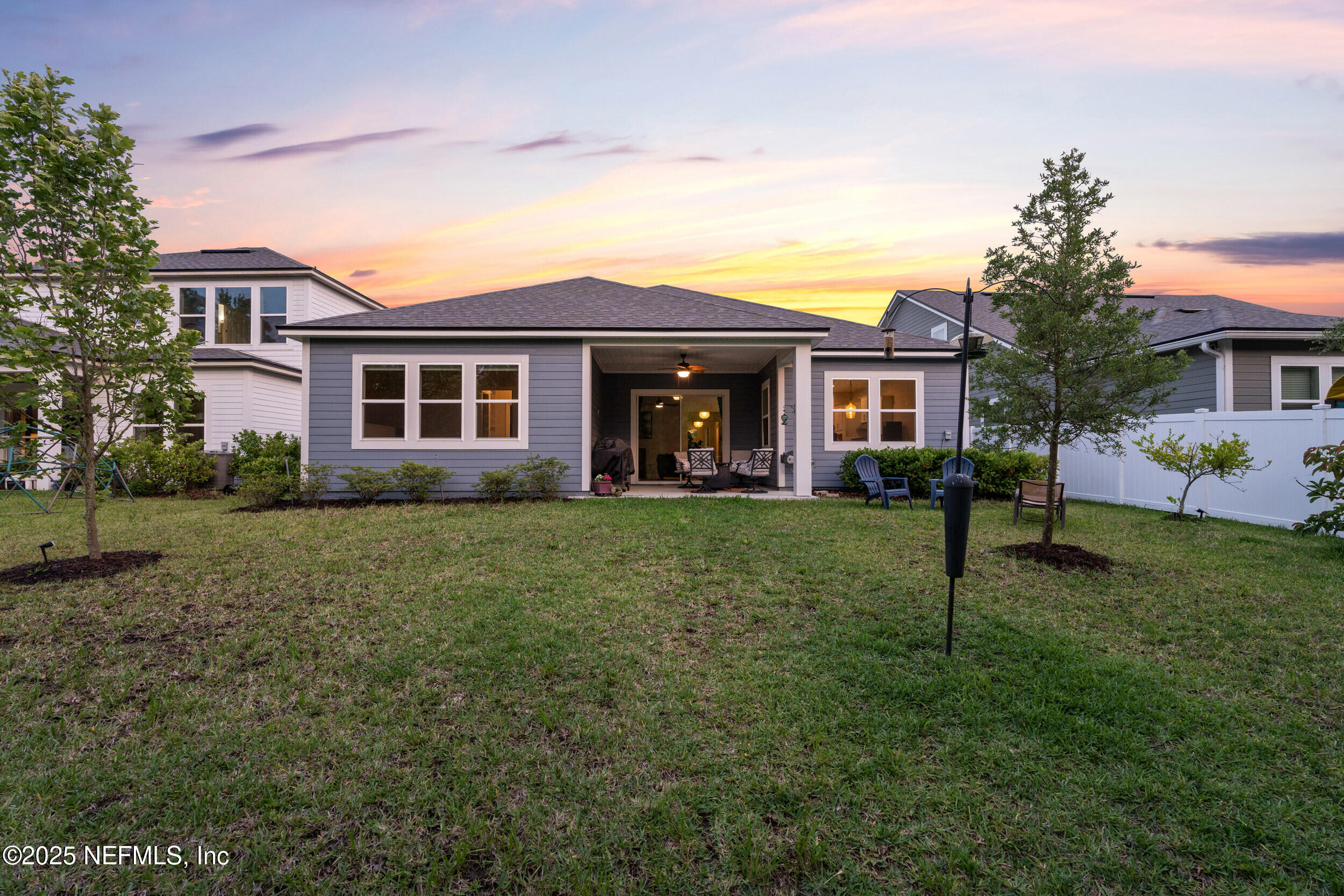 241 OAK SHADOW Place, St. Johns