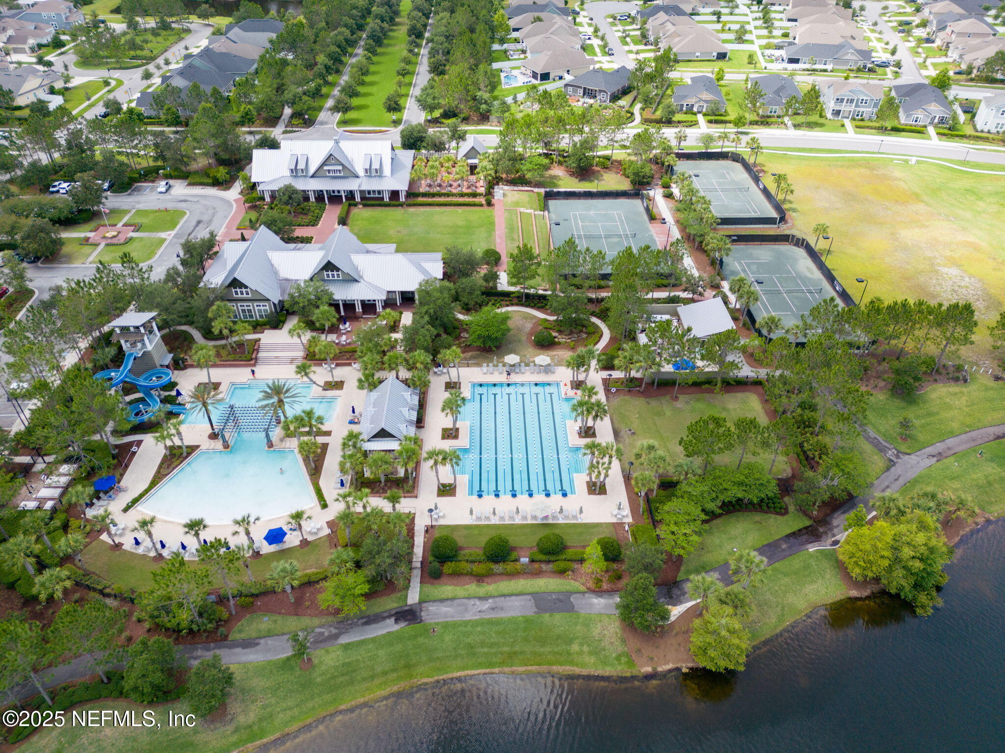 241 OAK SHADOW Place, St. Johns