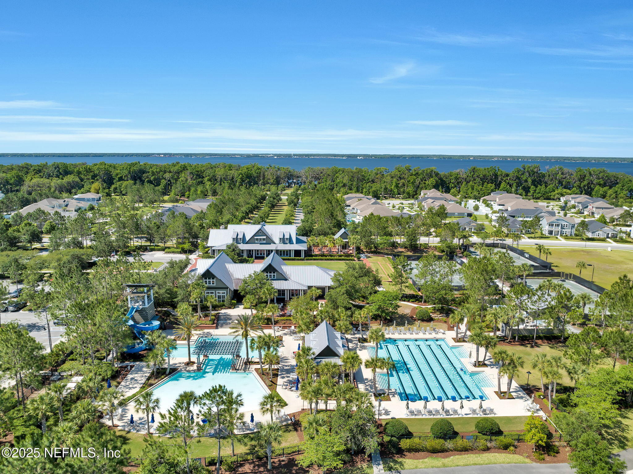 241 OAK SHADOW Place, St. Johns