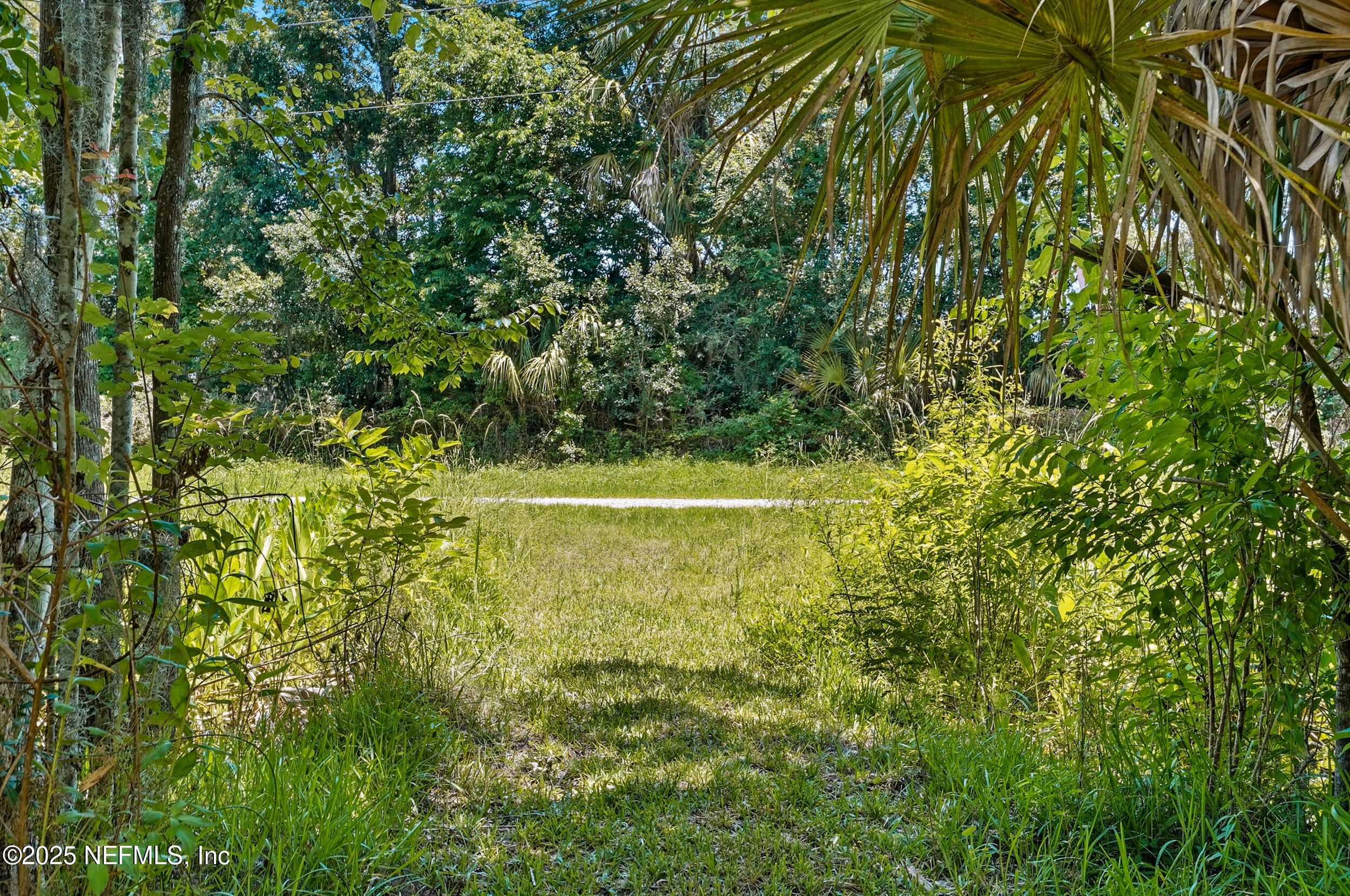 150A N ROSCOE Boulevard