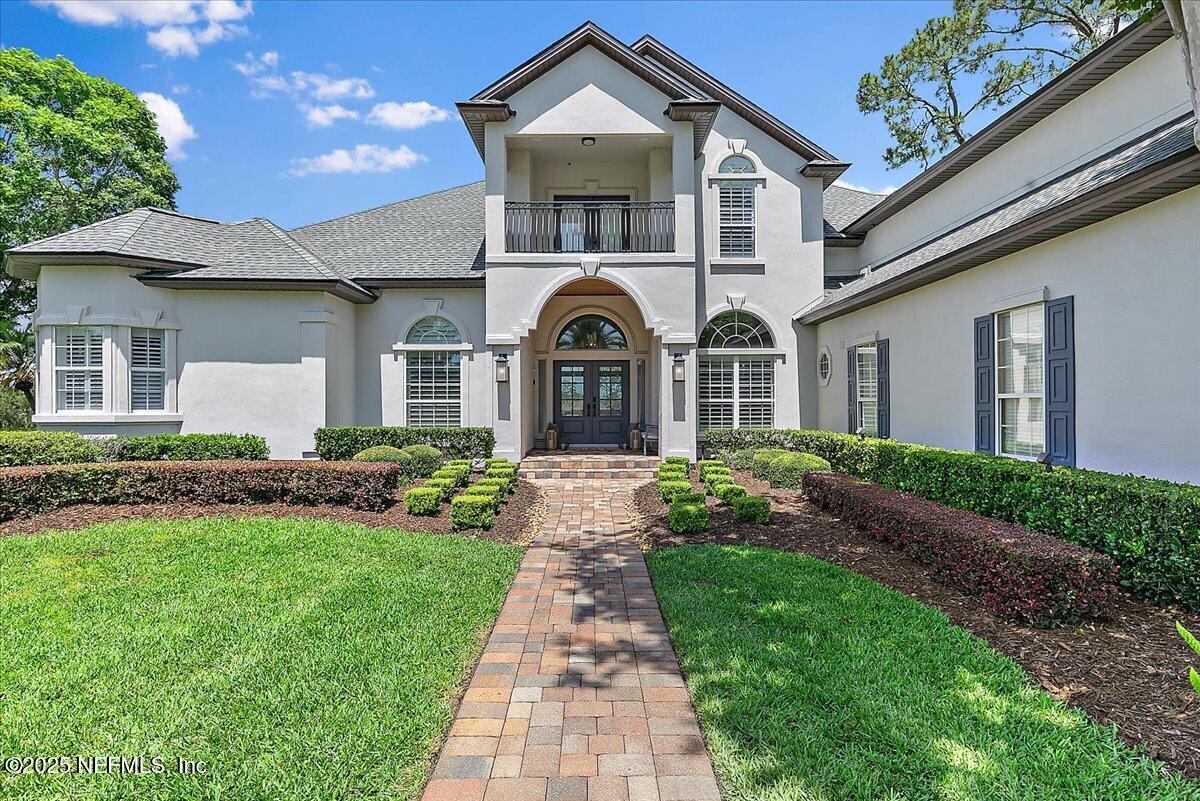 201 ROYAL TERN Road N